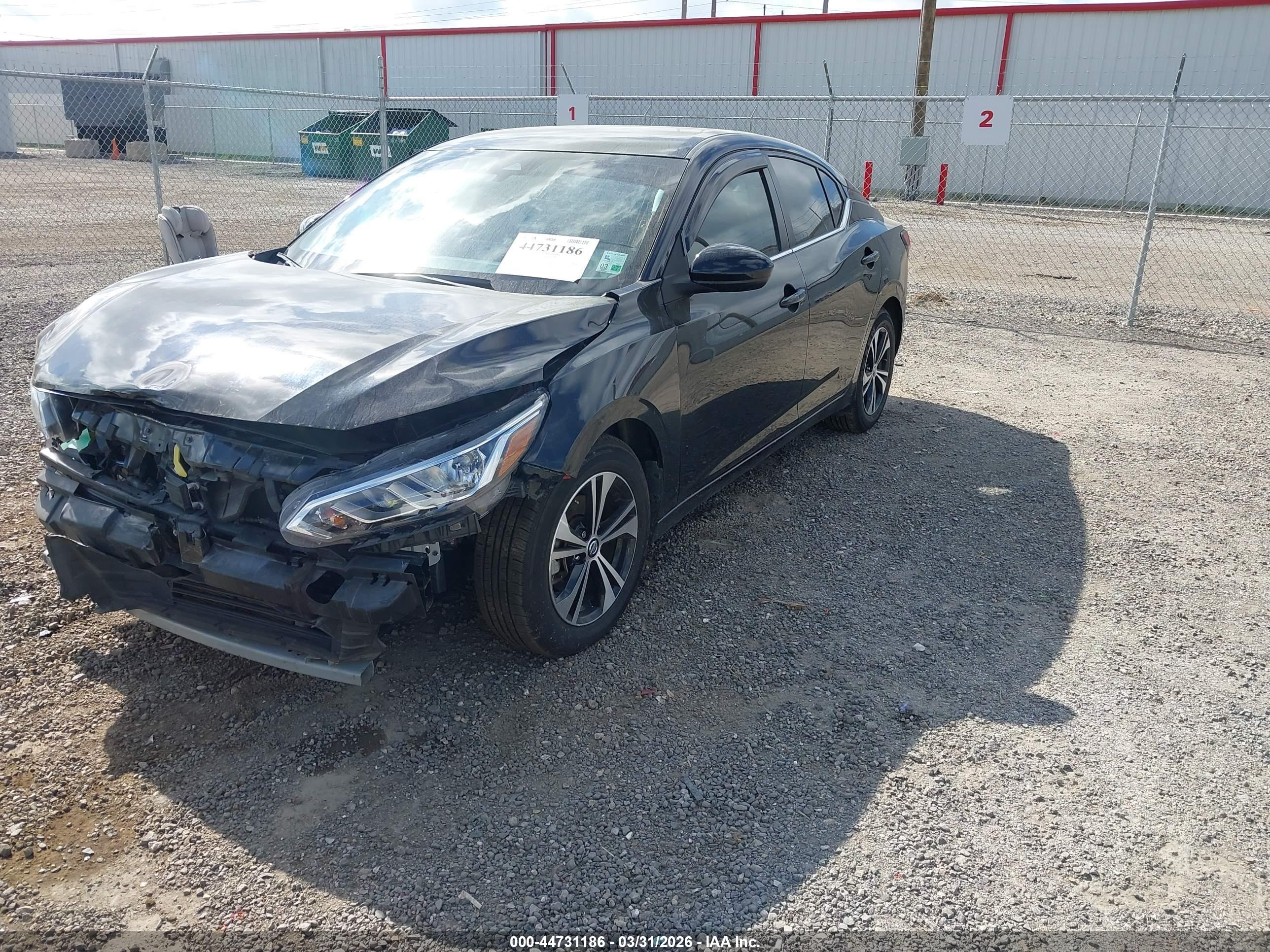 NISSAN SENTRA image 2