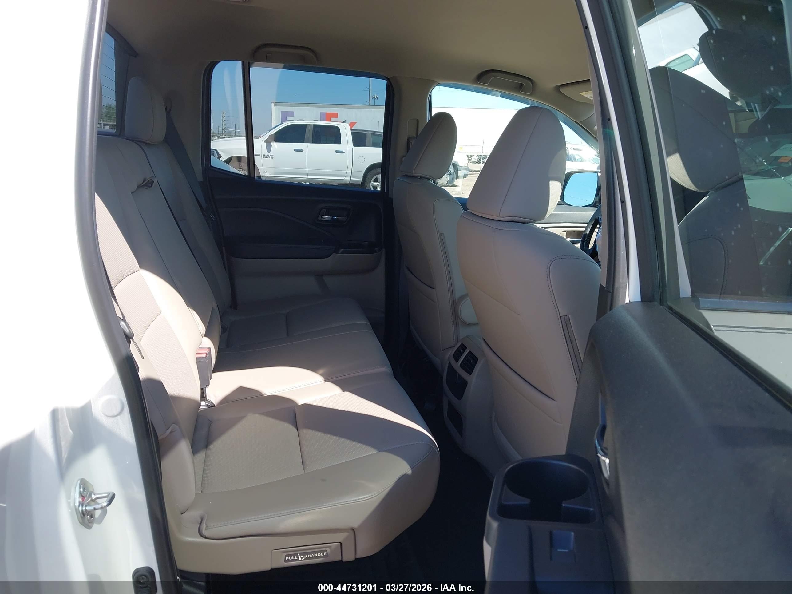 HONDA RIDGELINE image 8