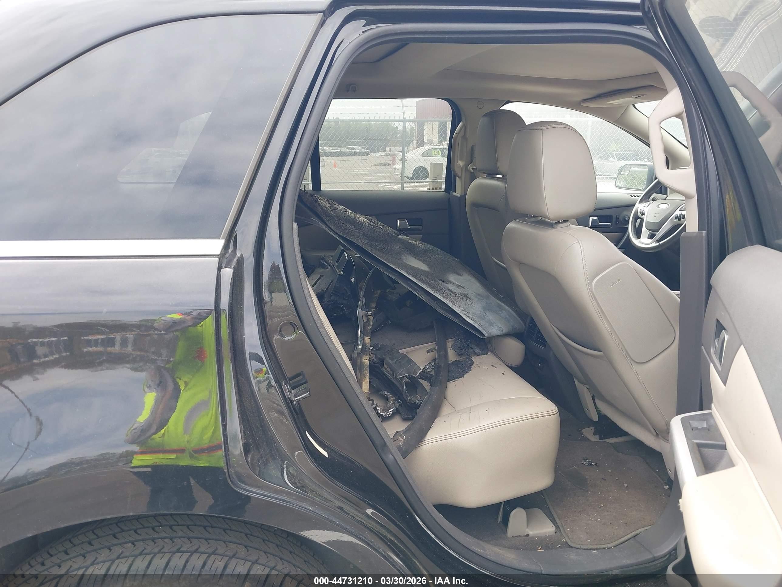 FORD EDGE image 8
