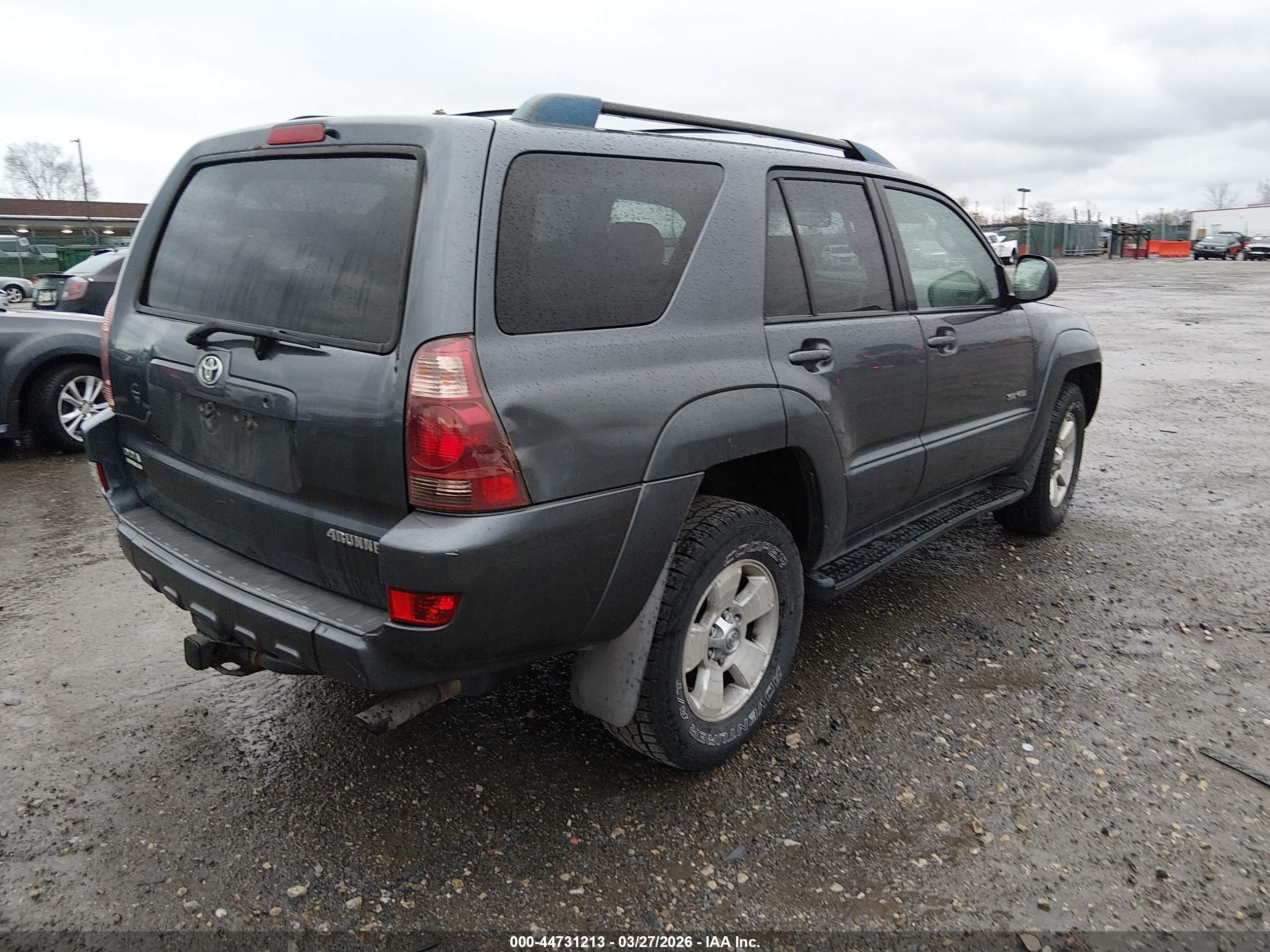 TOYOTA 4RUNNER image 4