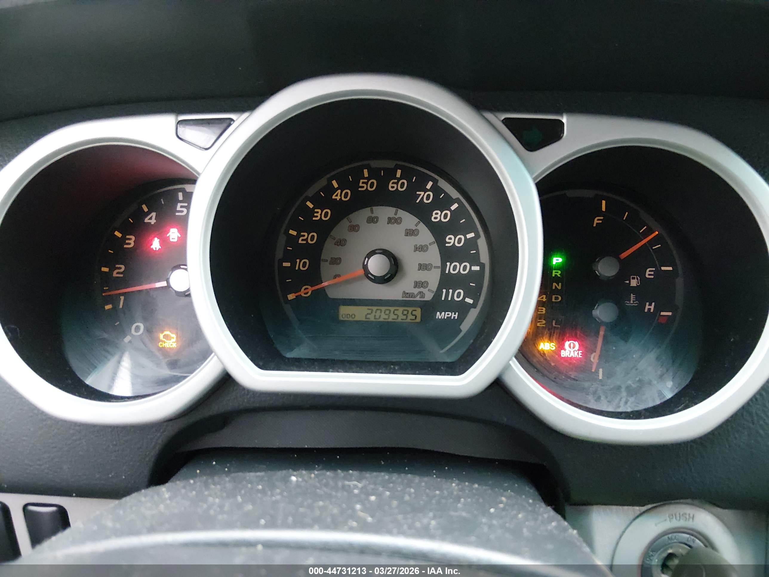 TOYOTA 4RUNNER image 7
