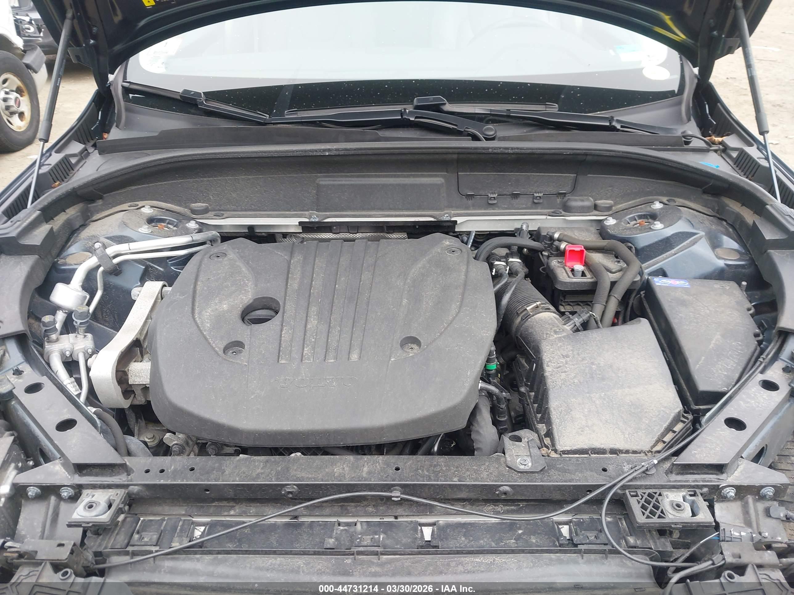 VOLVO XC60 image 10