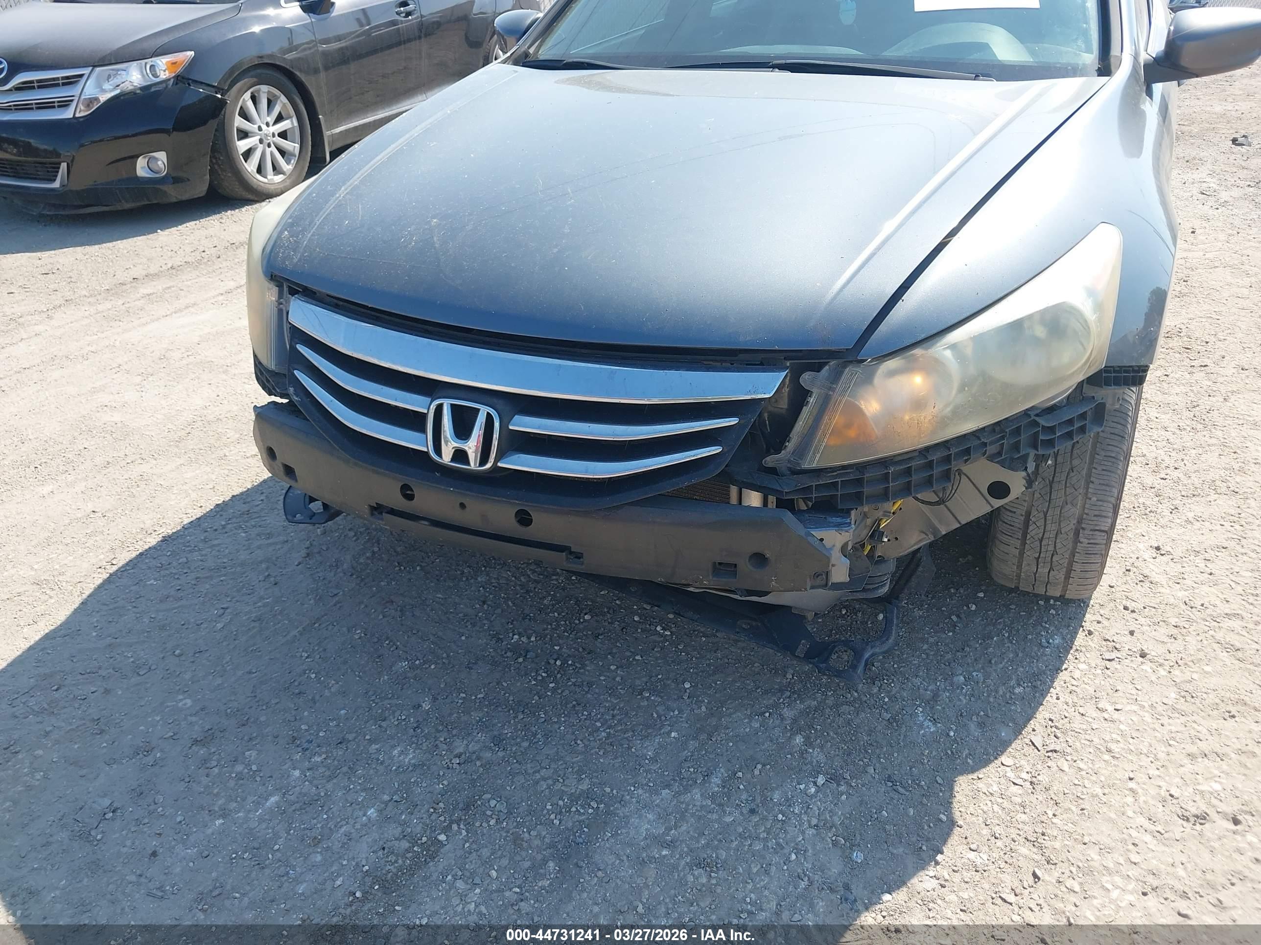HONDA ACCORD image 6