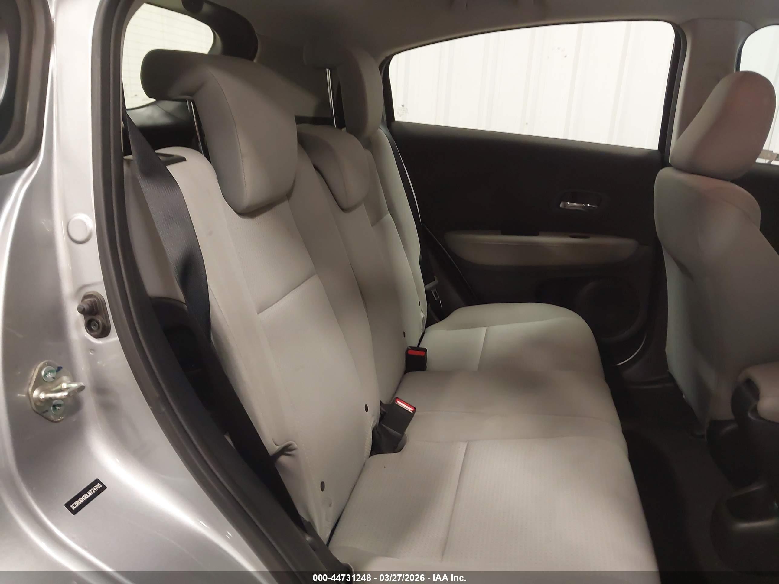 HONDA HR-V image 8