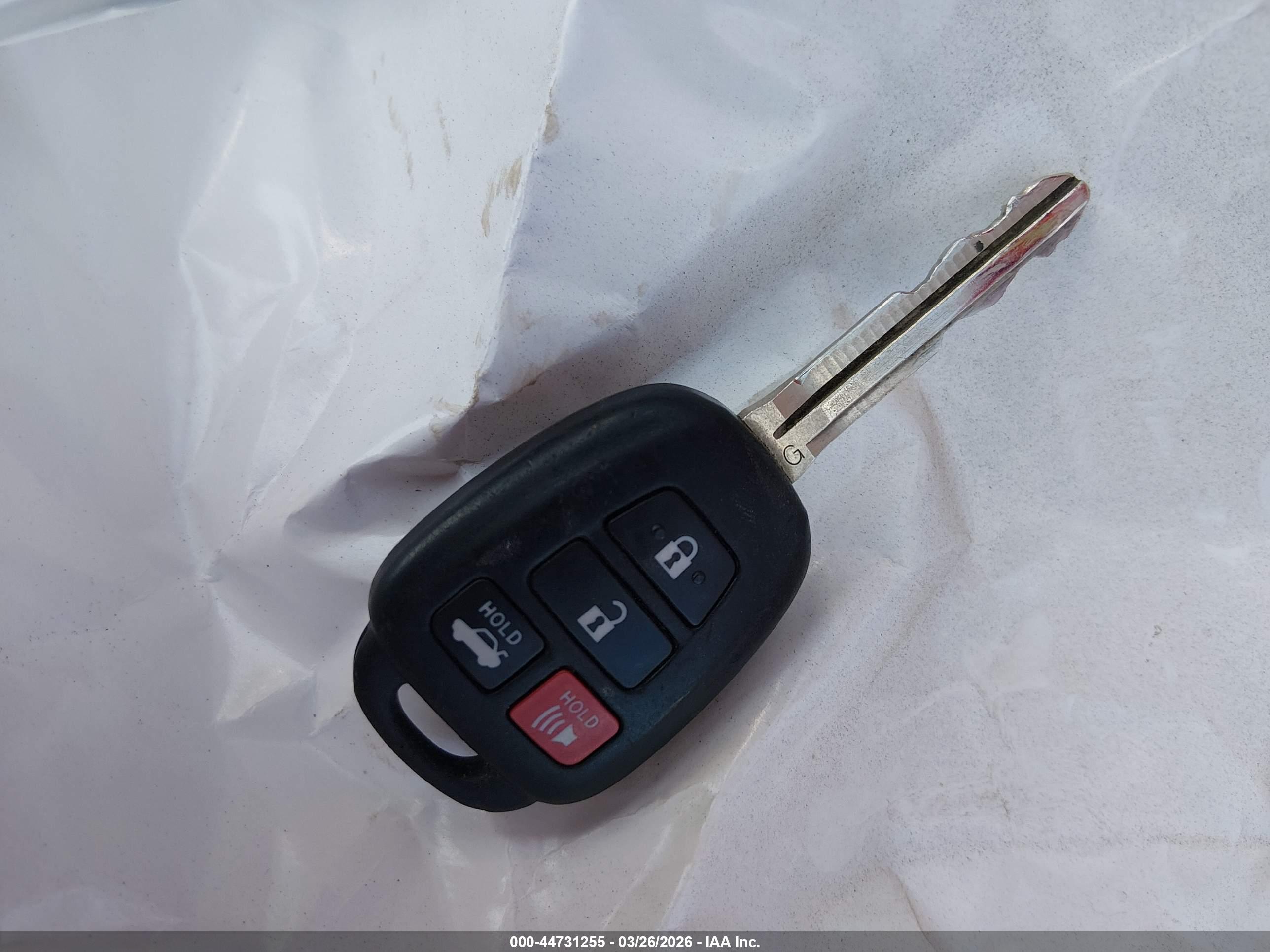 TOYOTA CAMRY image 11