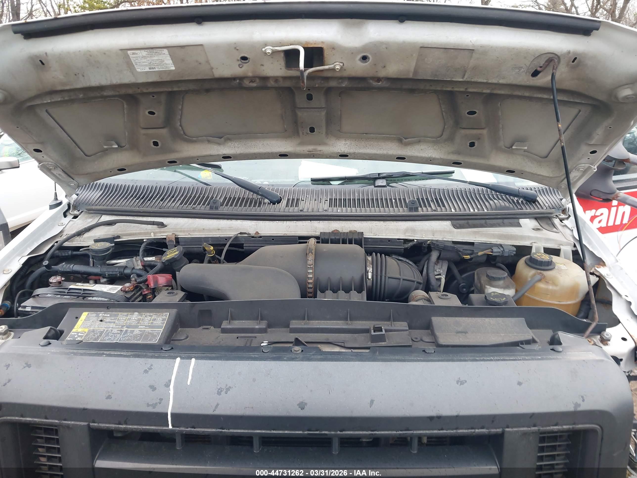 FORD E-150 image 10