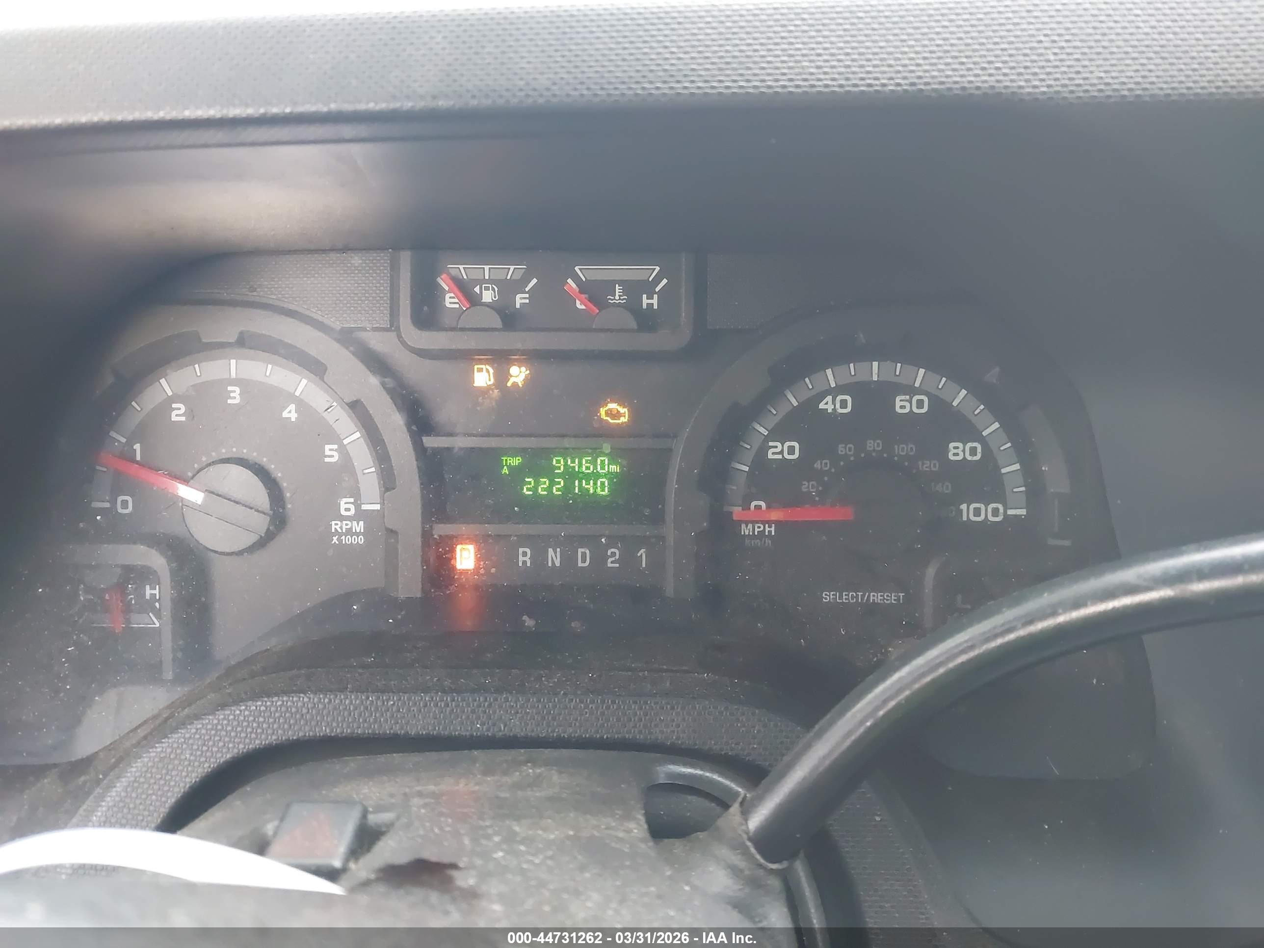 FORD E-150 image 7