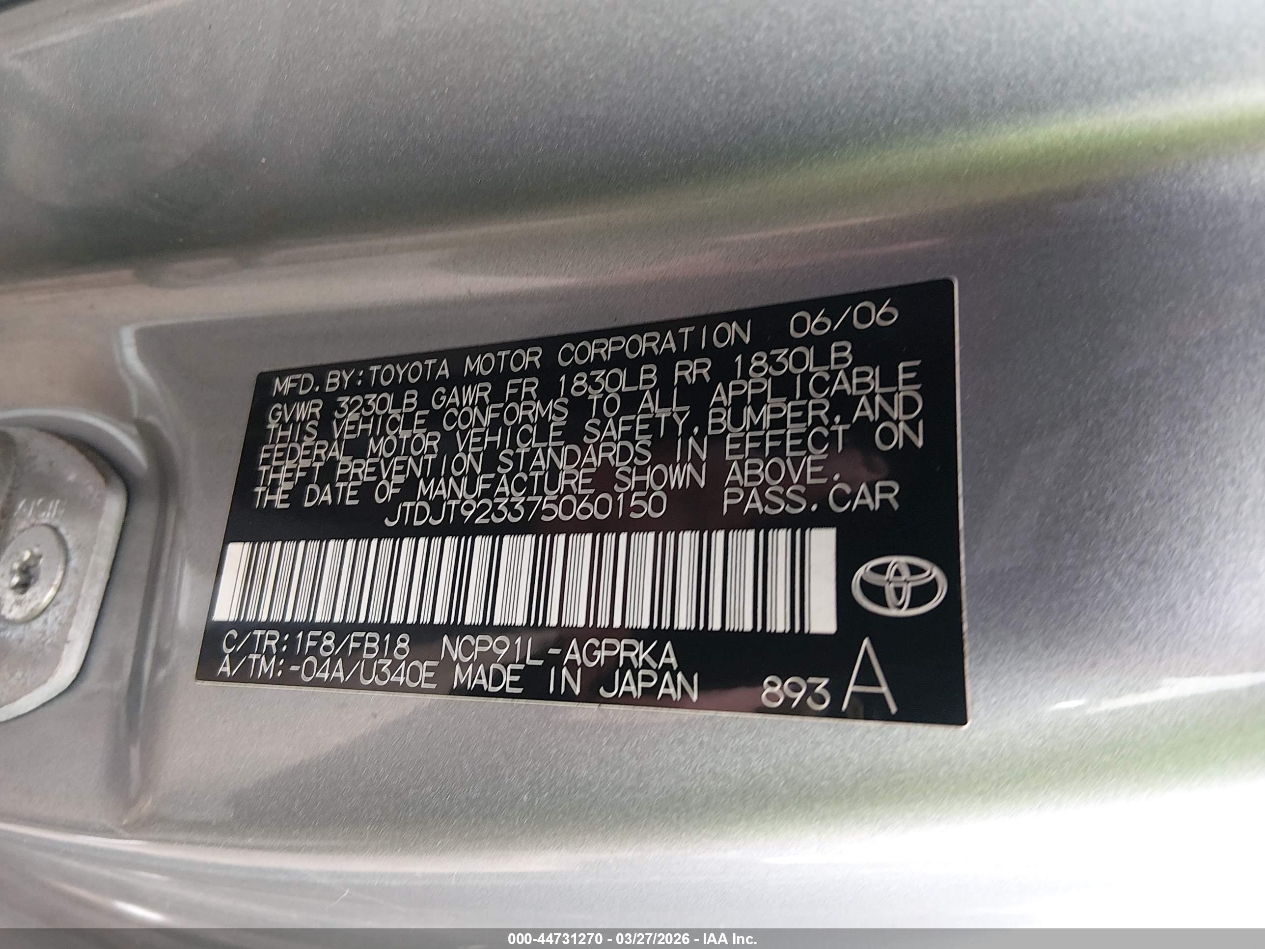TOYOTA YARIS image 9
