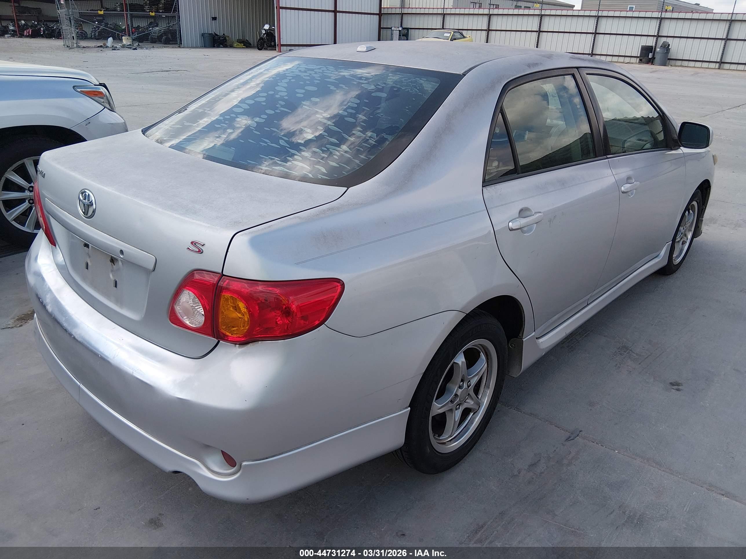 TOYOTA COROLLA image 4