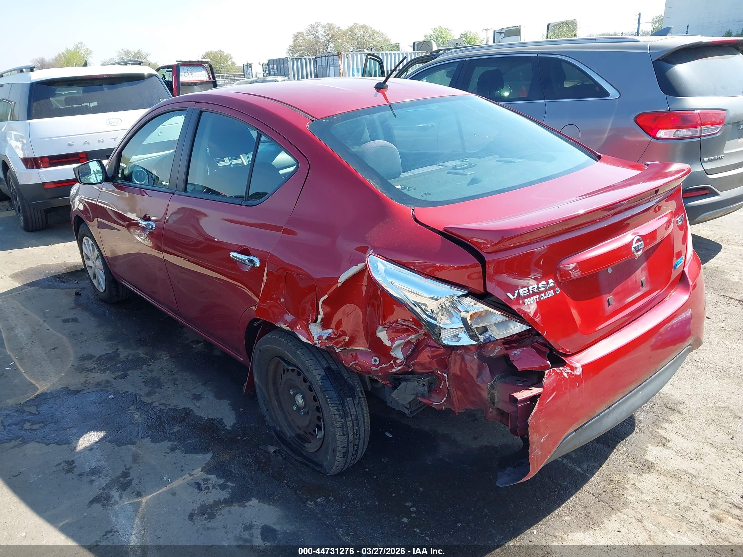 NISSAN VERSA image 3