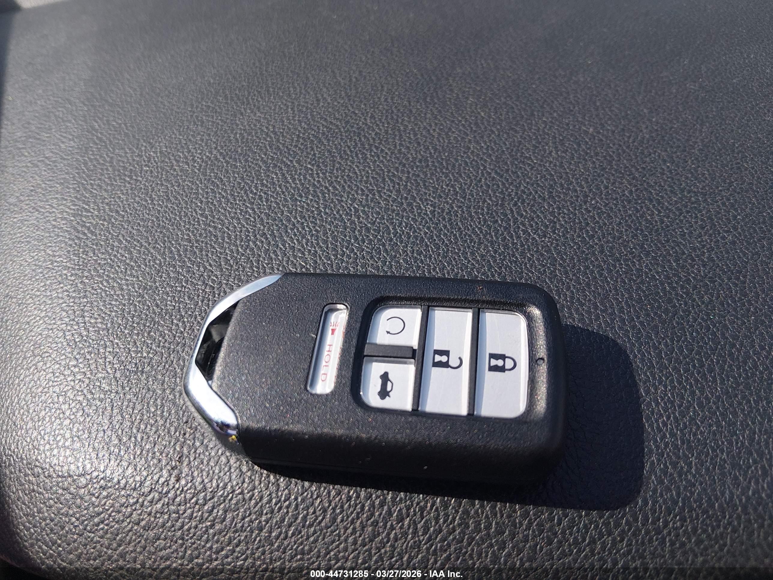 HONDA CR-V image 11
