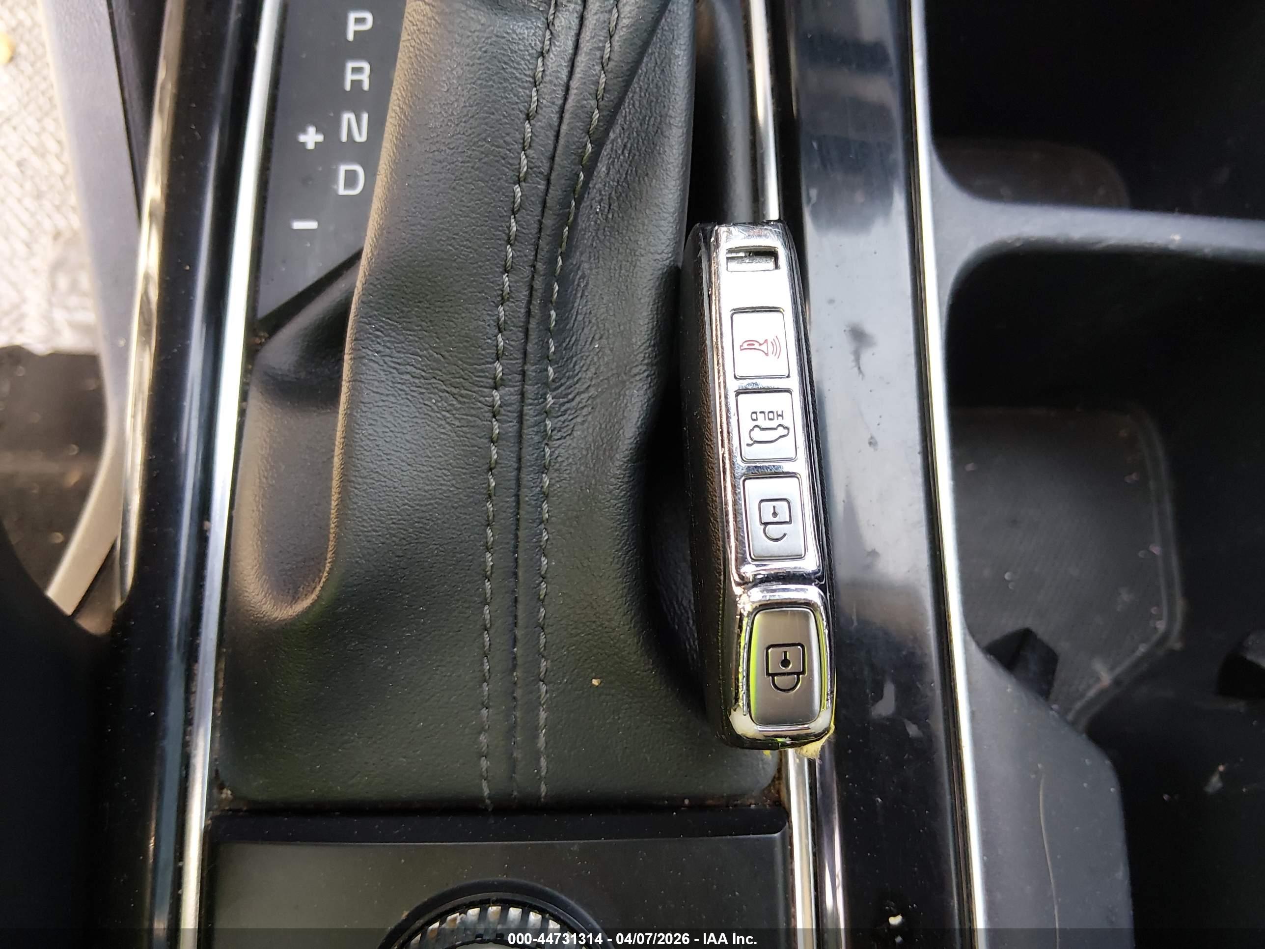 KIA TELLURIDE image 11