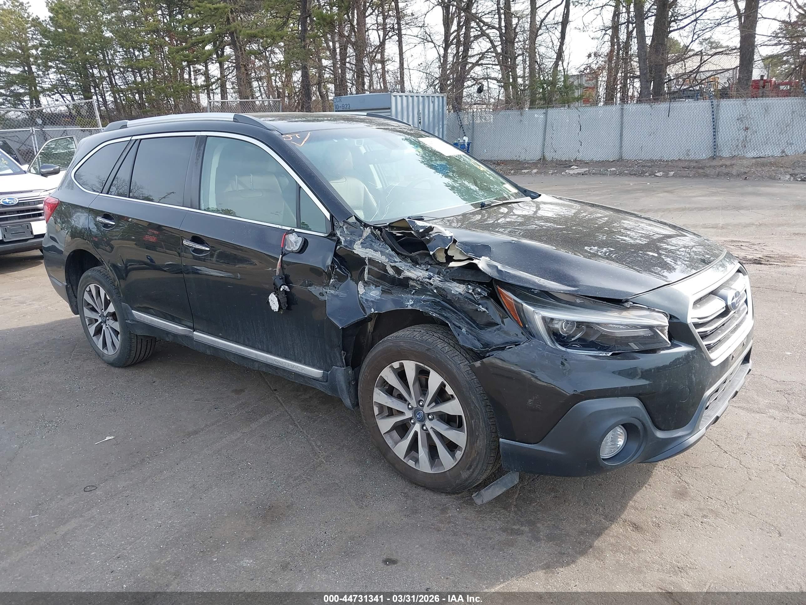 SUBARU OUTBACK image 6
