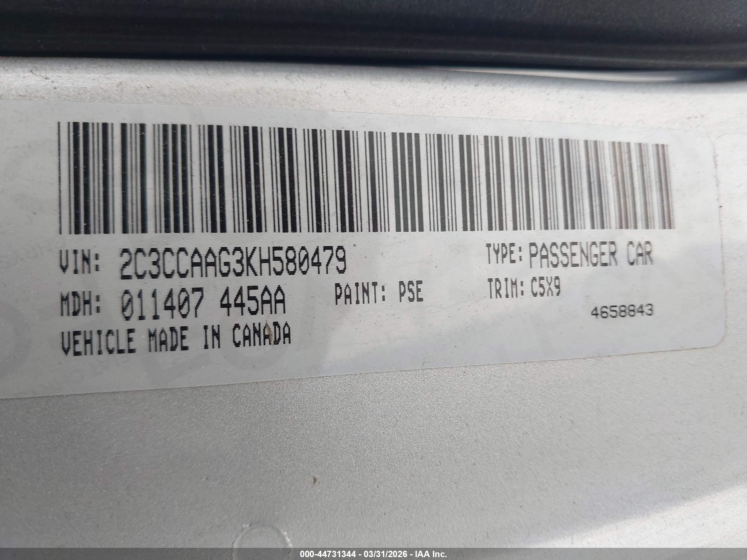 CHRYSLER 300 image 9