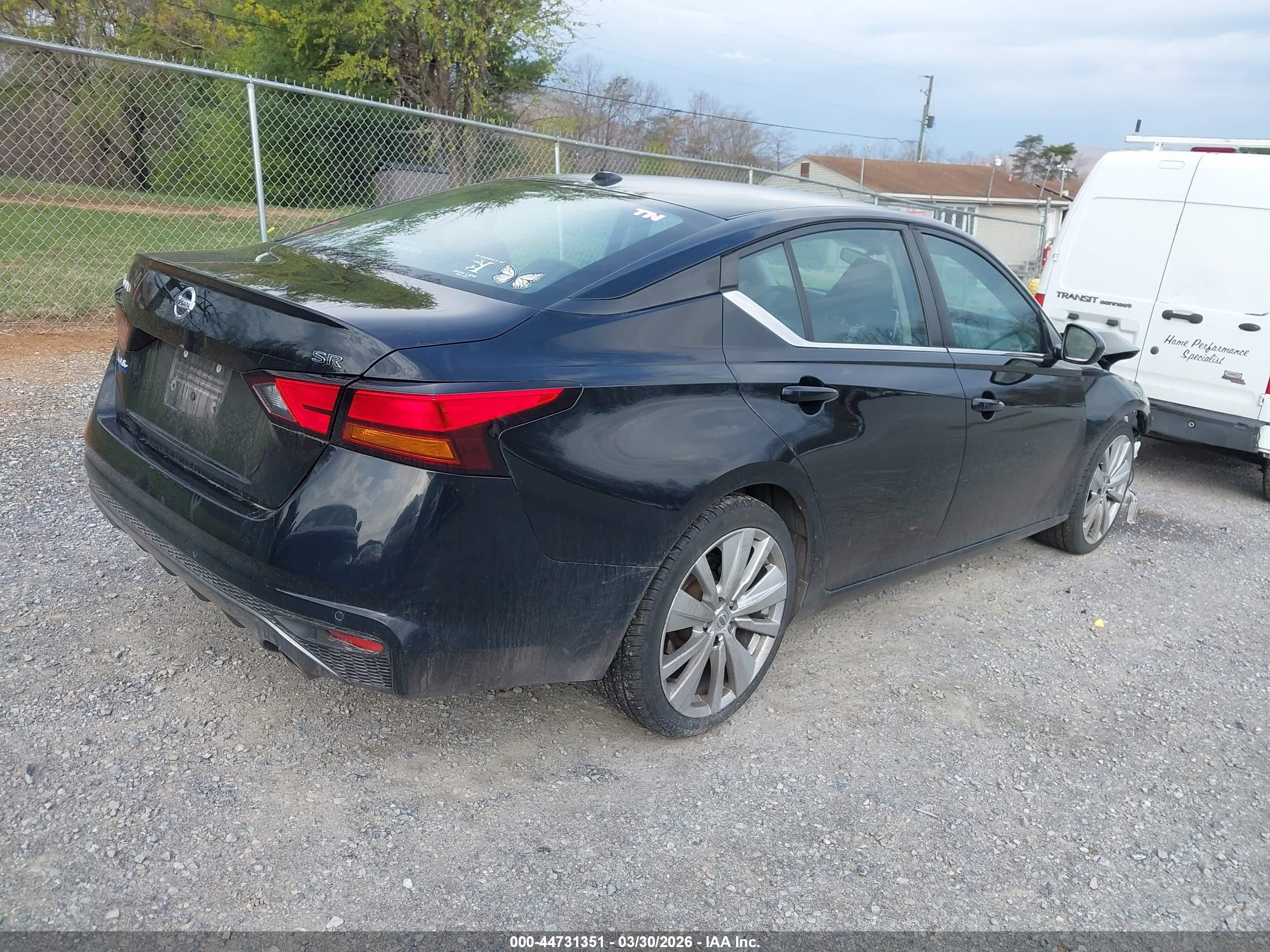 NISSAN ALTIMA image 4