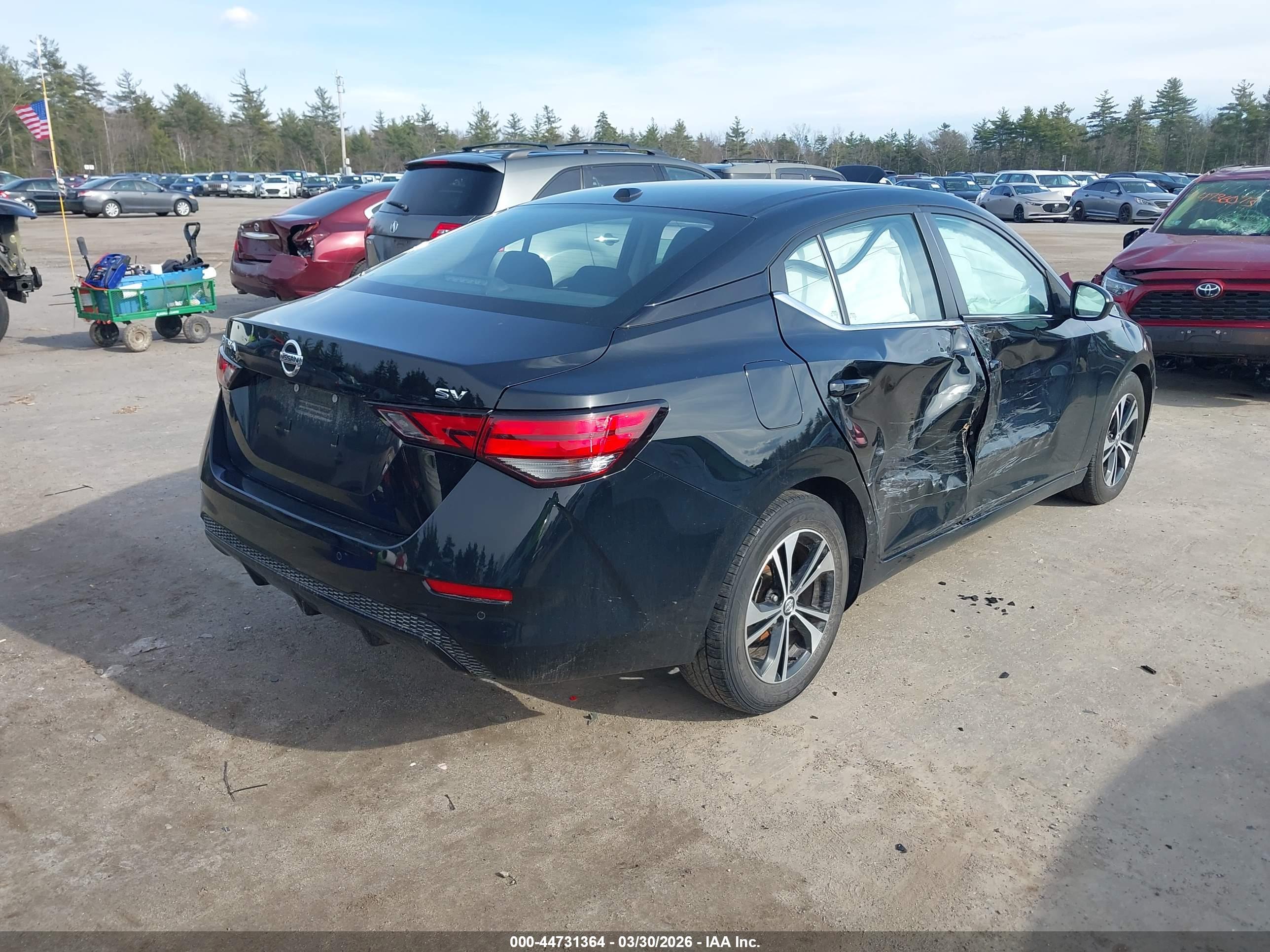 NISSAN SENTRA image 4