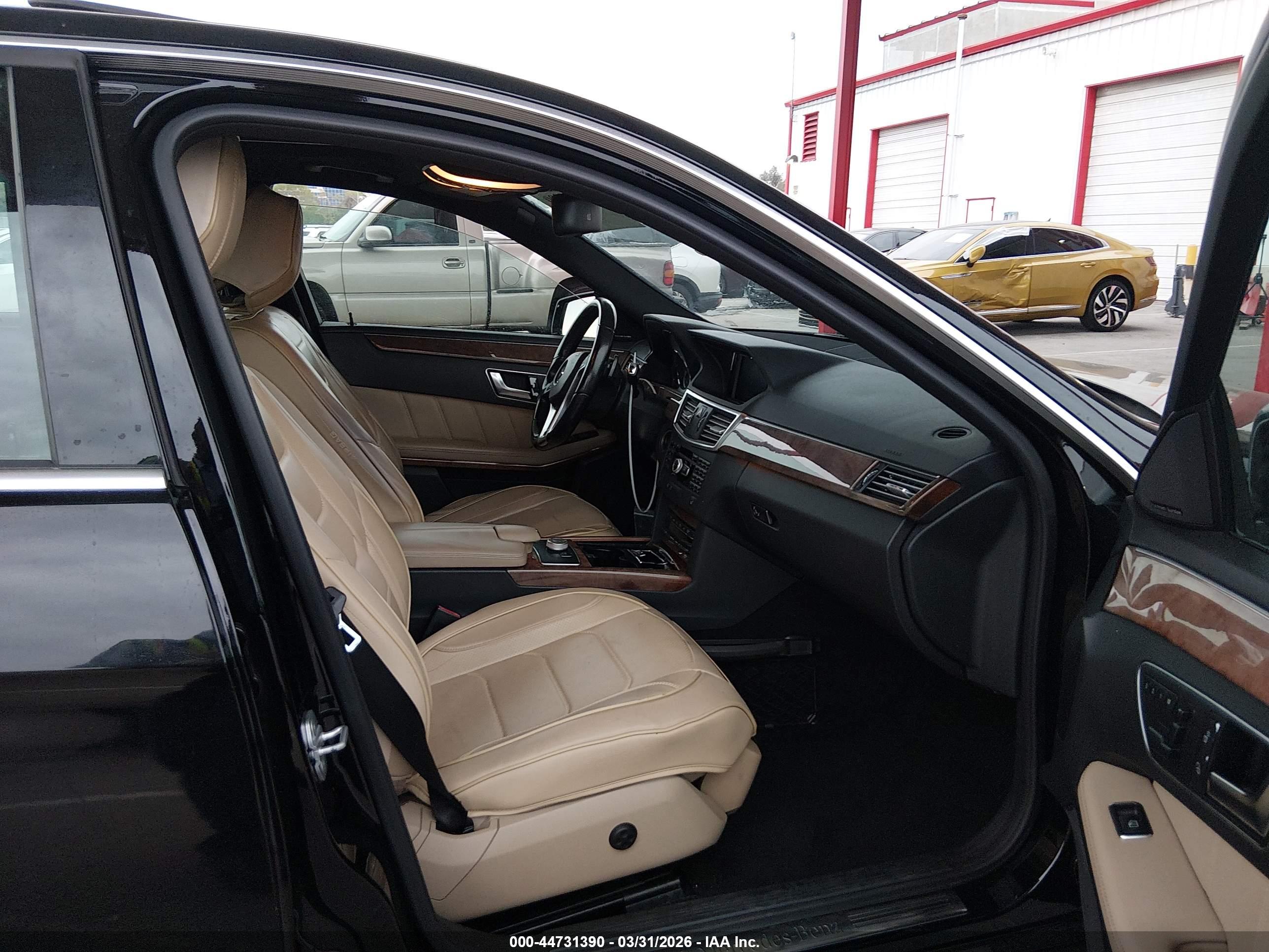 MERCEDES-BENZ E image 5