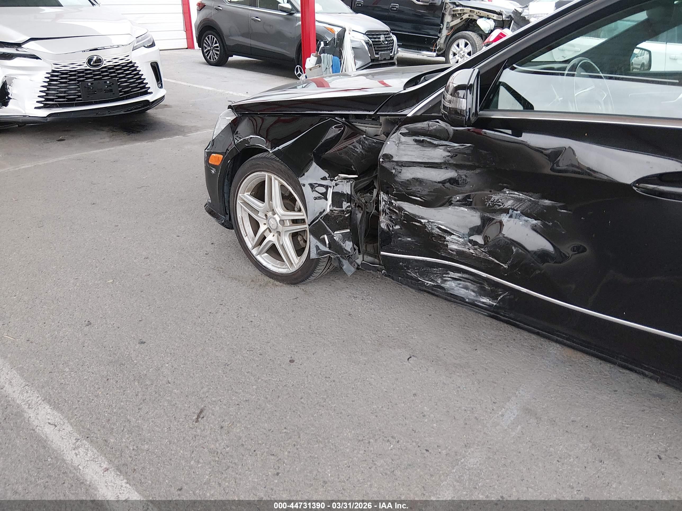 MERCEDES-BENZ E image 6