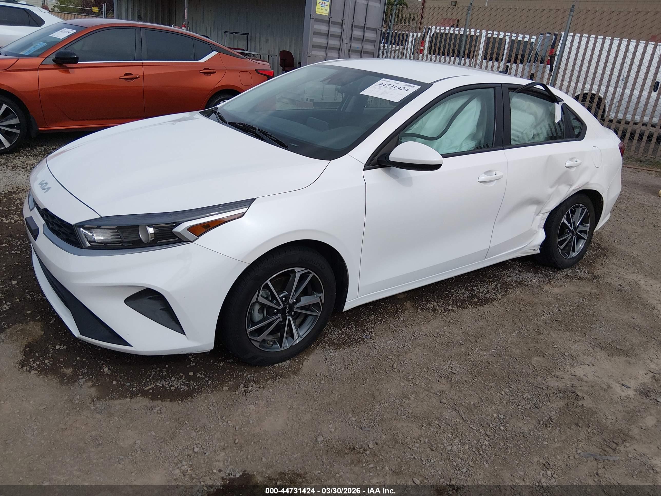 KIA FORTE image 2
