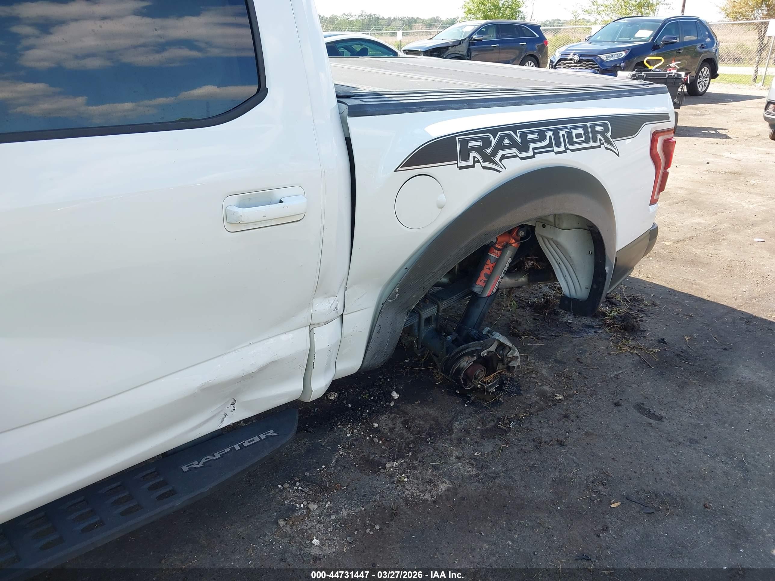 FORD F-150 image 6