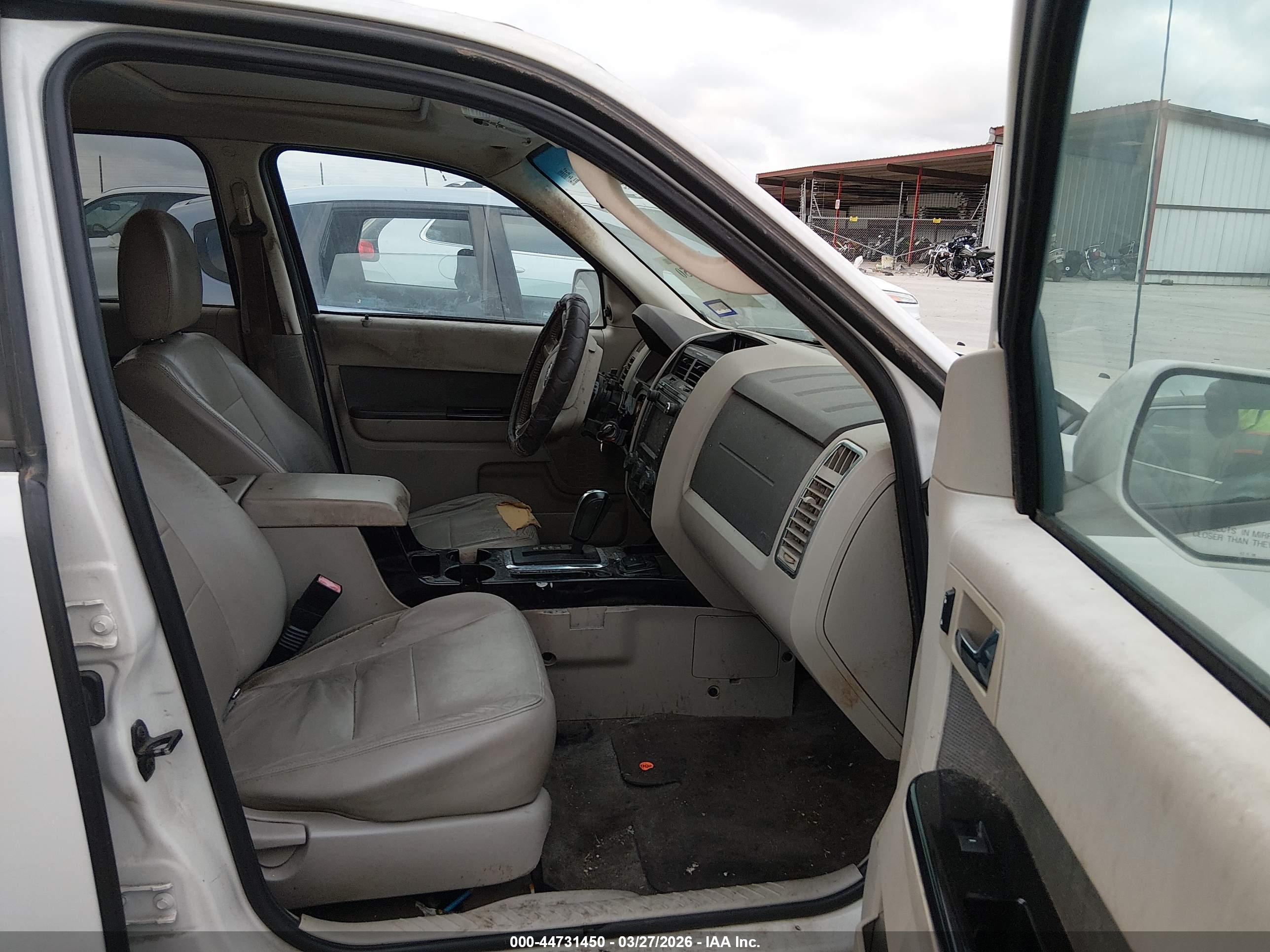 FORD ESCAPE image 5