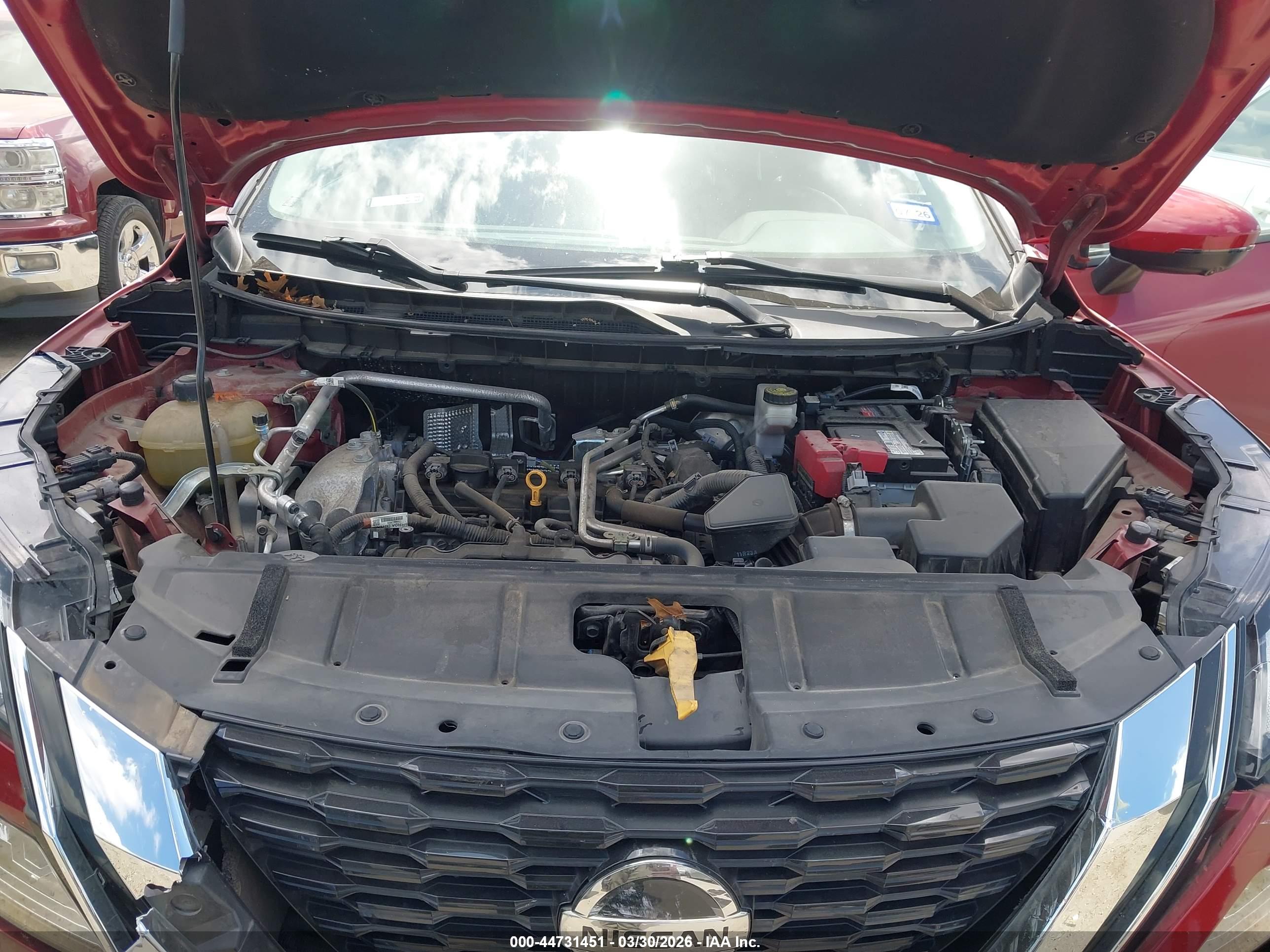 NISSAN ROGUE image 10