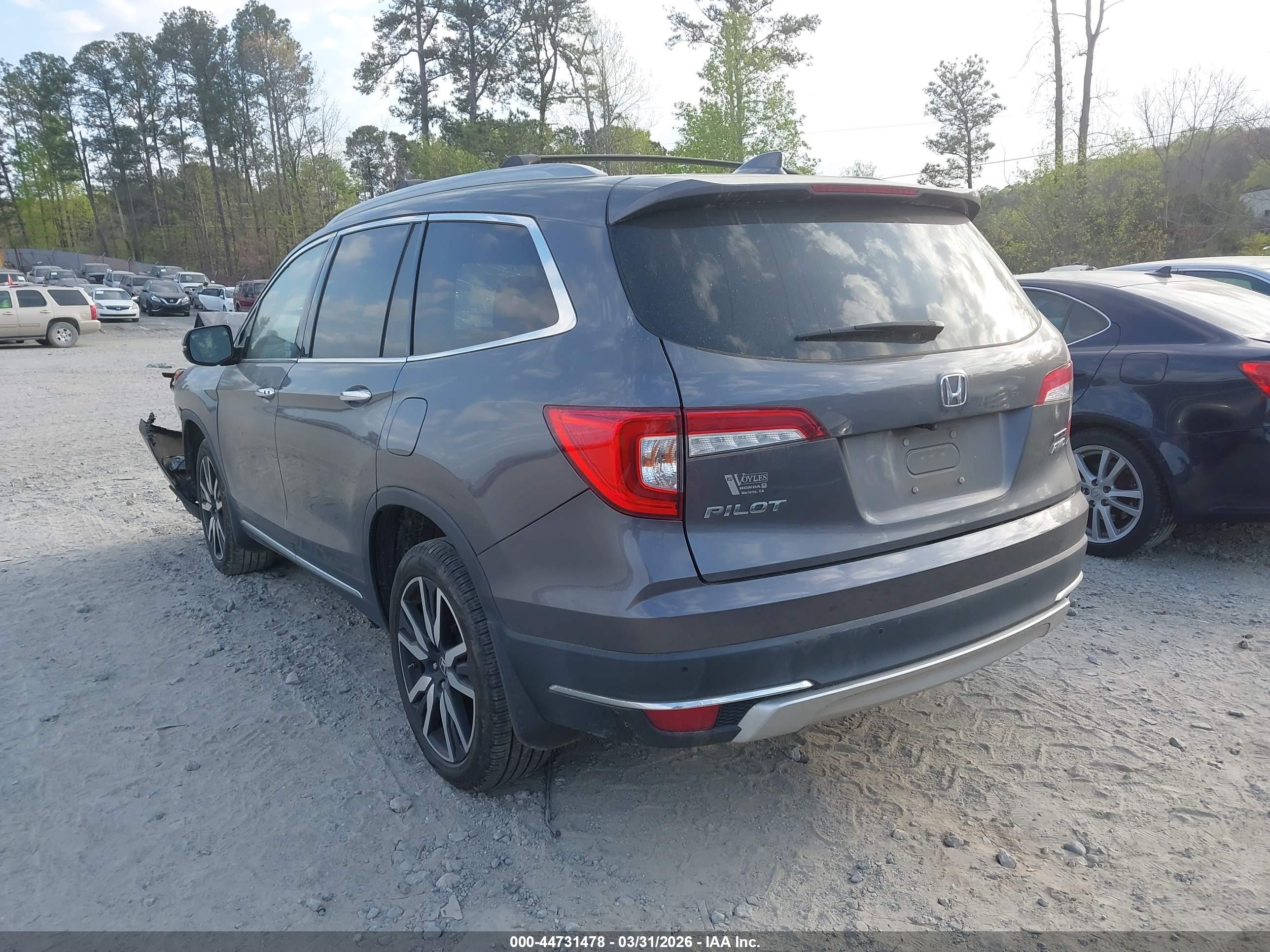 HONDA PILOT image 3