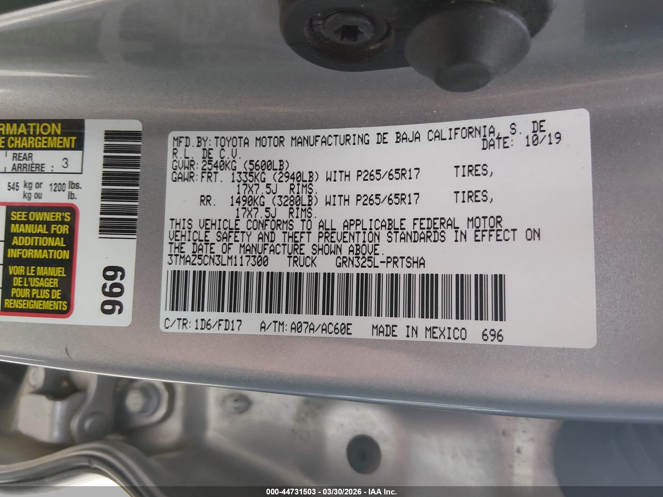 TOYOTA TACOMA image 9