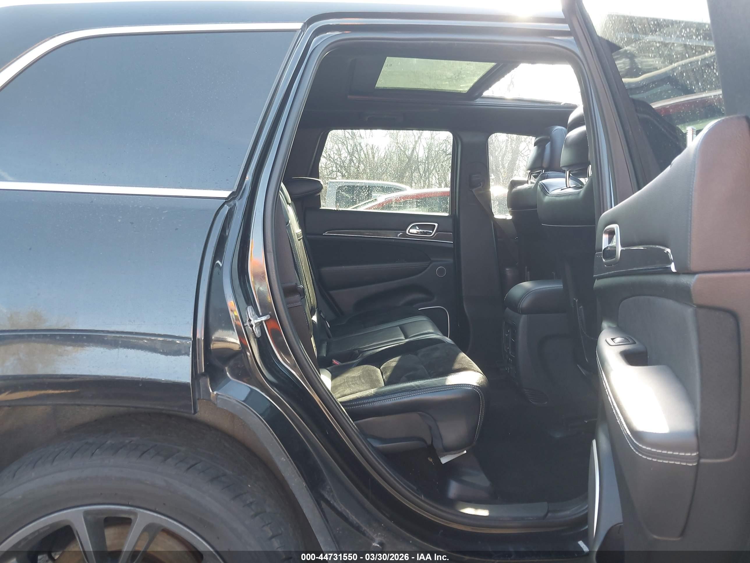 JEEP GRAND image 8