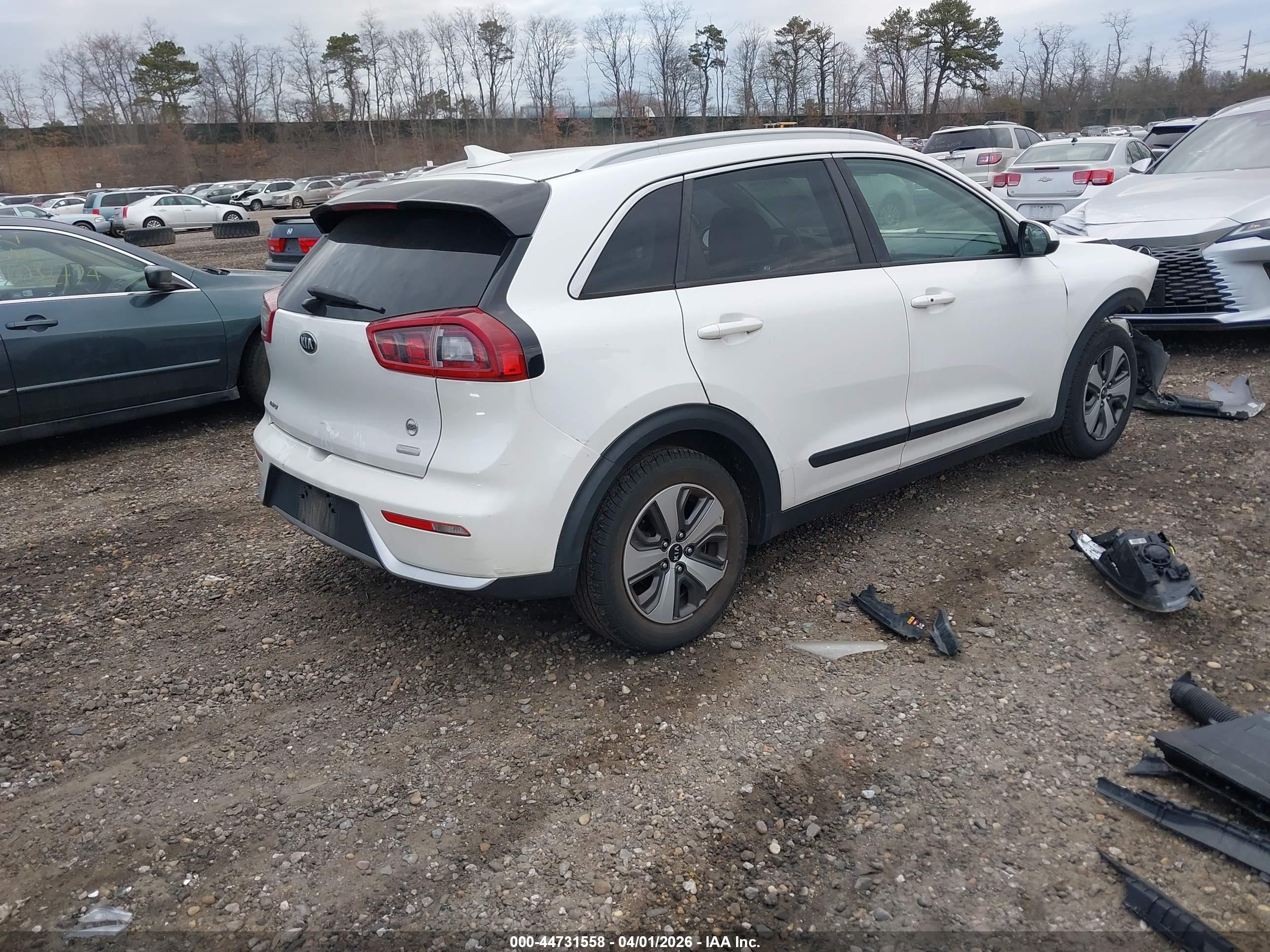 KIA NIRO image 4