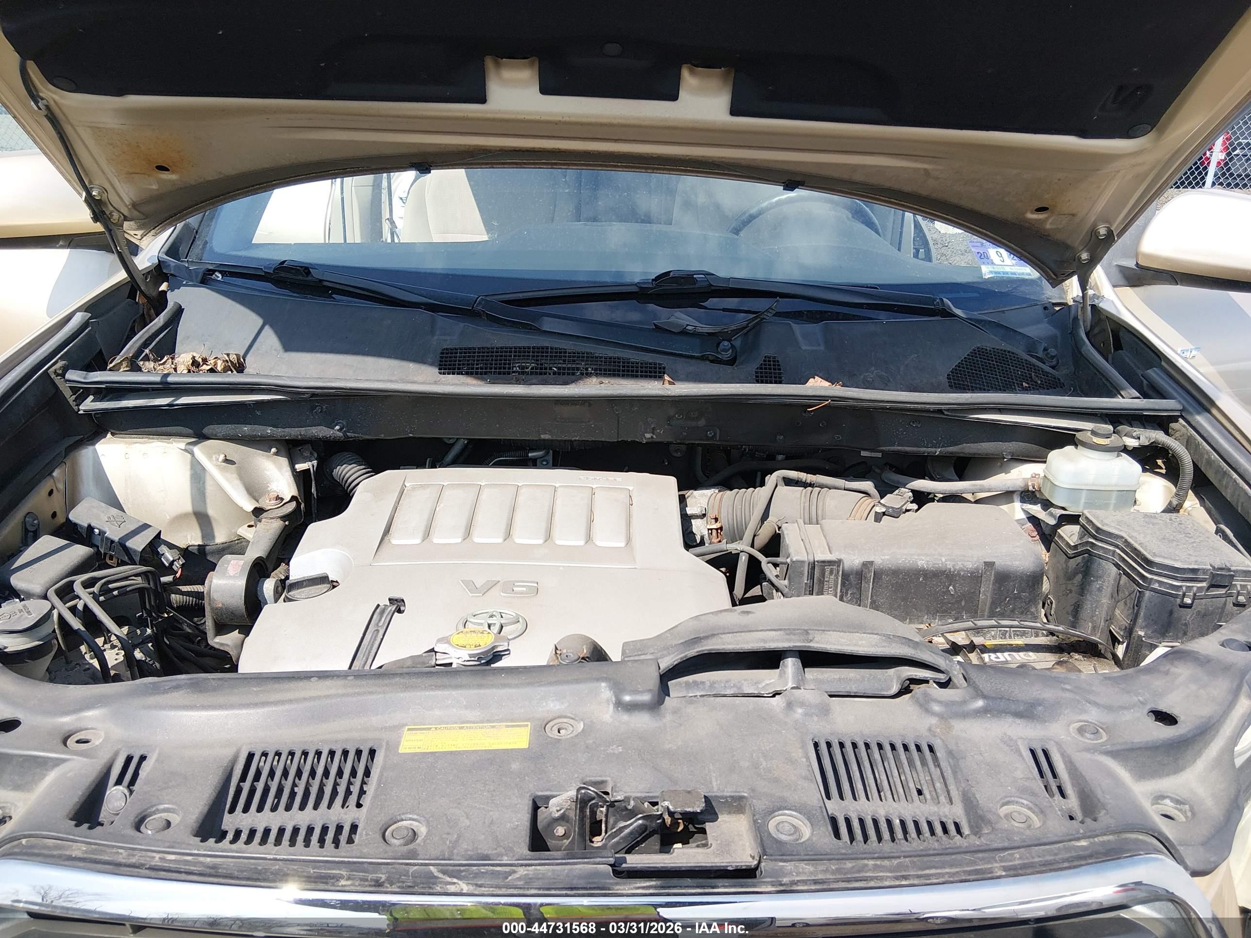 TOYOTA HIGHLANDER image 10