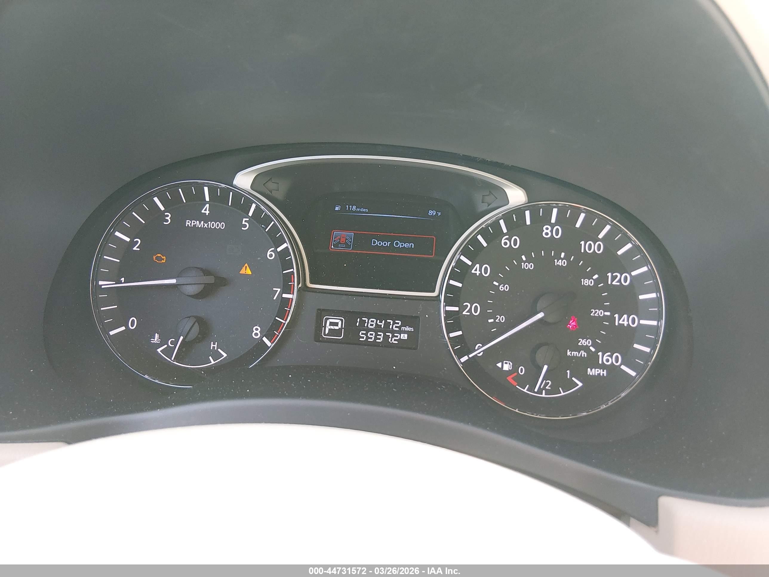 NISSAN PATHFINDER image 7