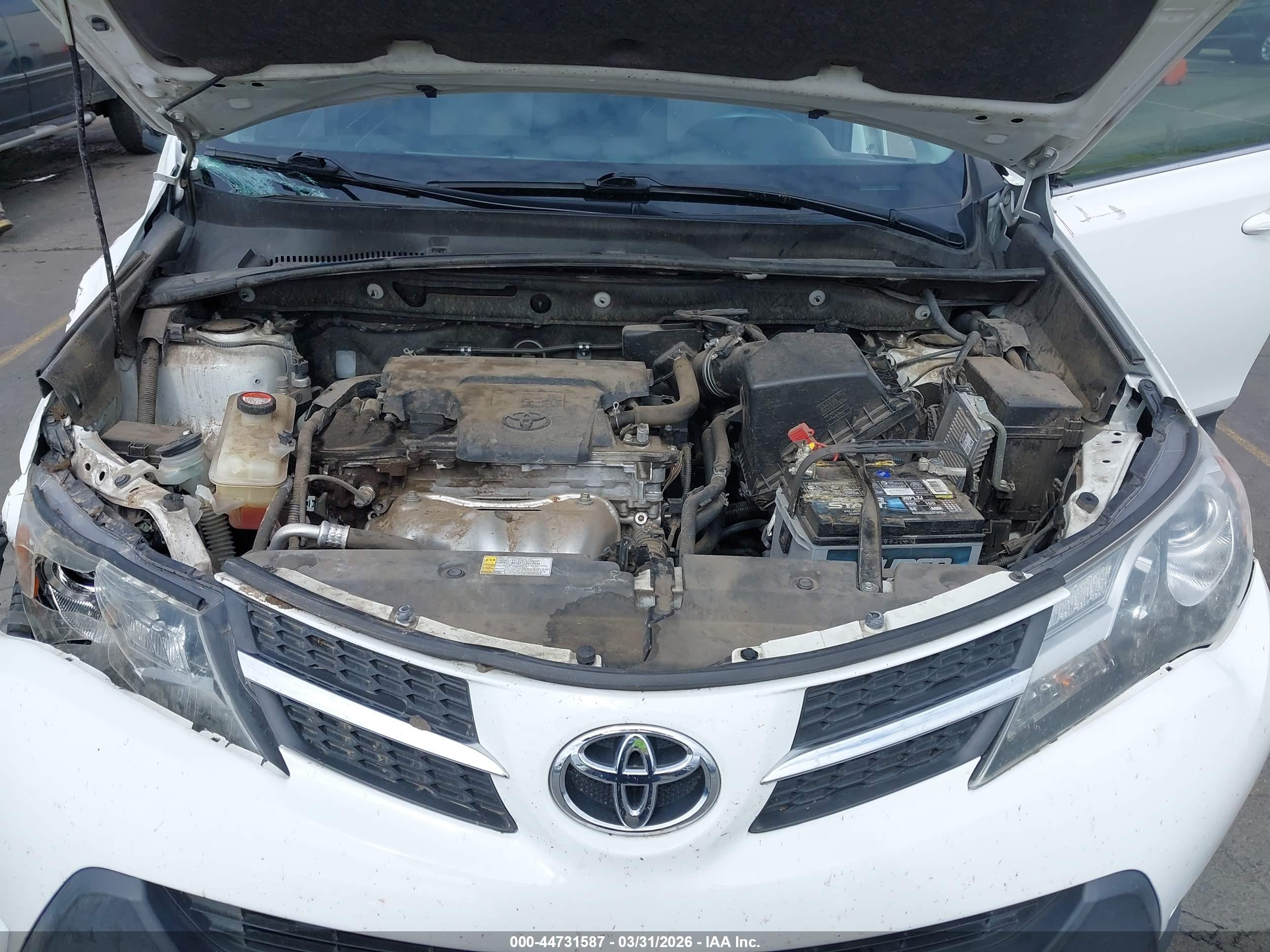 TOYOTA RAV4 image 10