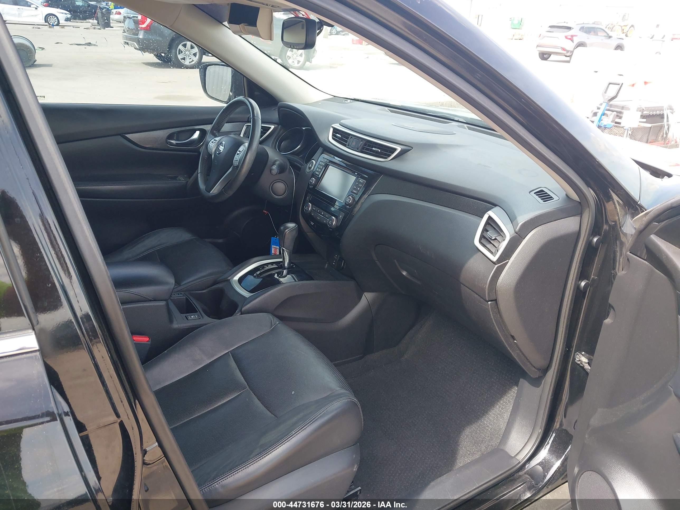 NISSAN ROGUE image 5