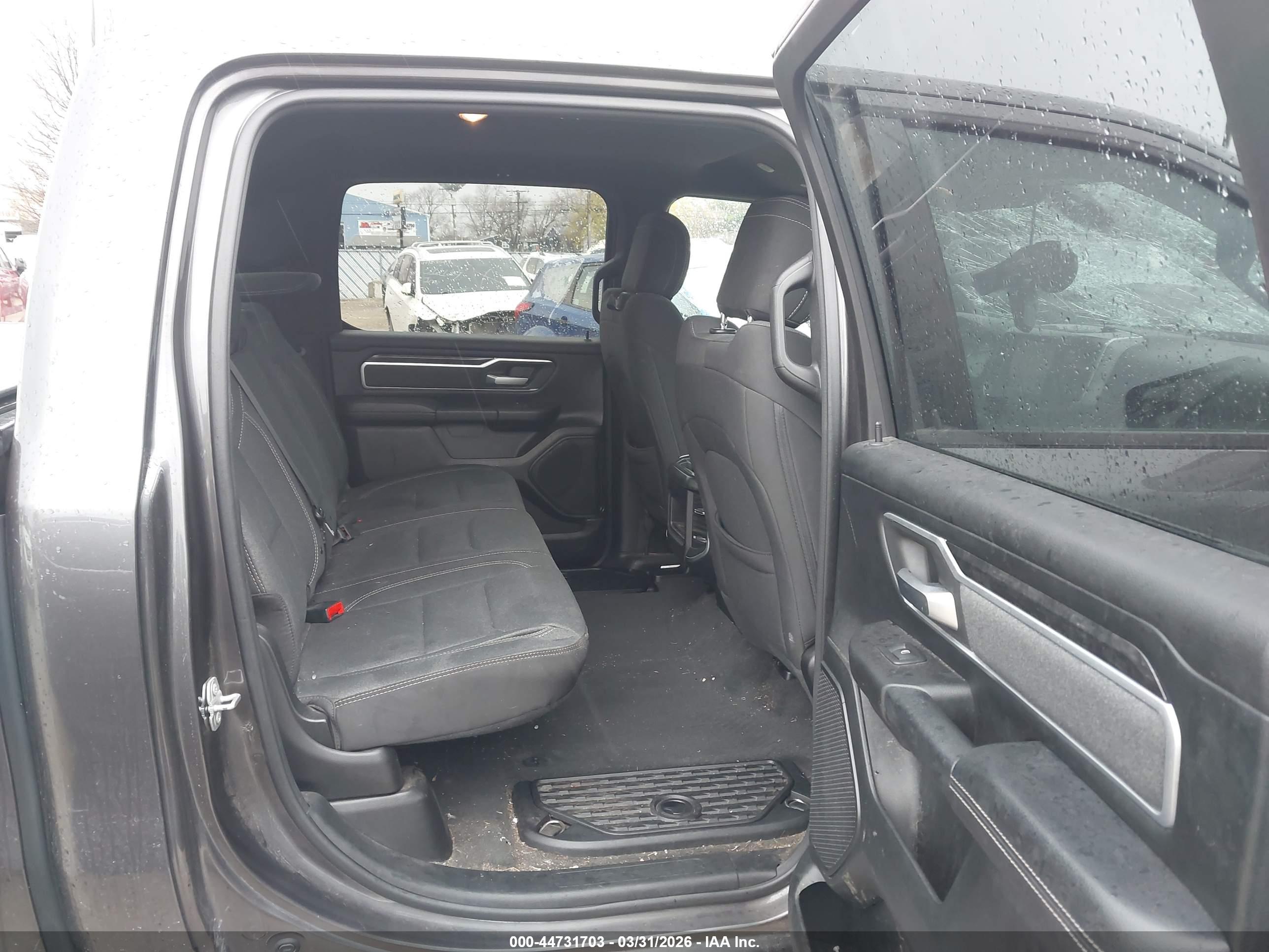 RAM 1500 image 8