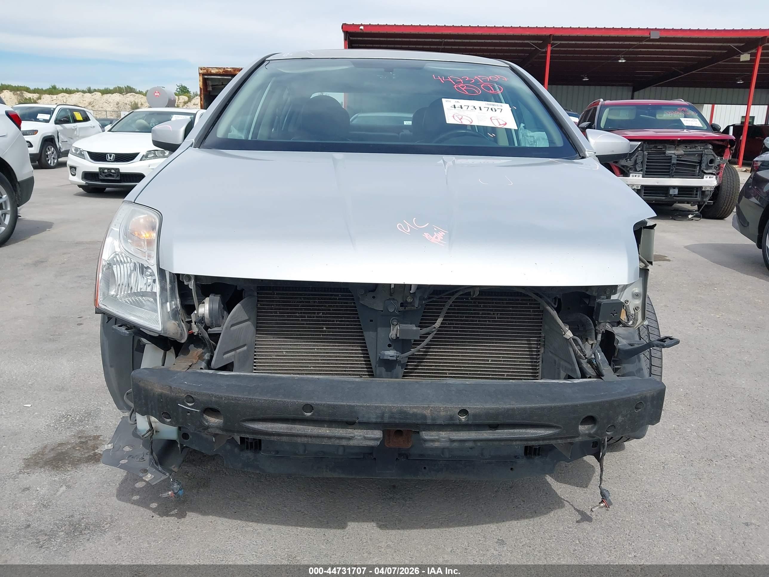 NISSAN SENTRA image 6