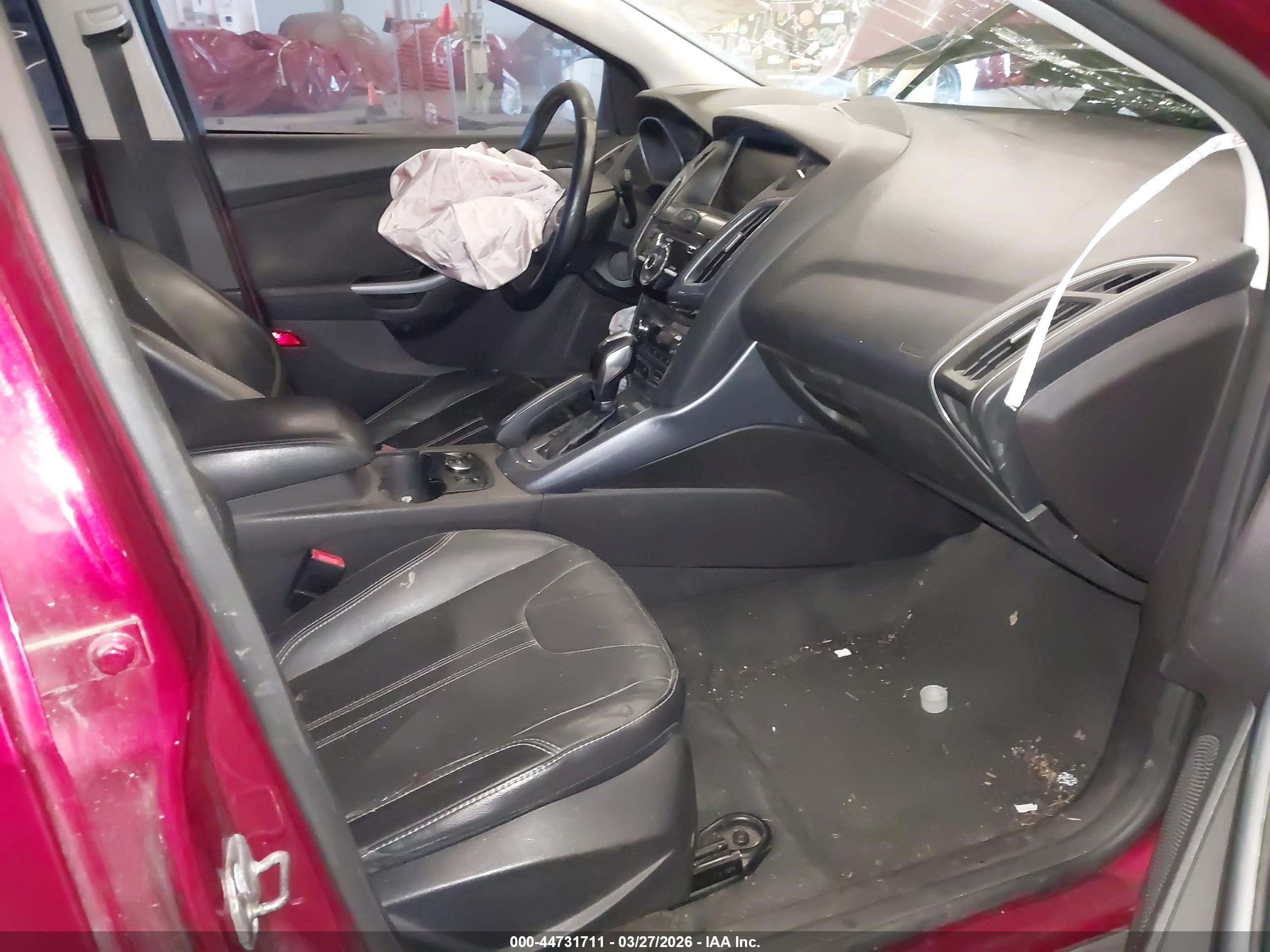 FORD FOCUS image 5