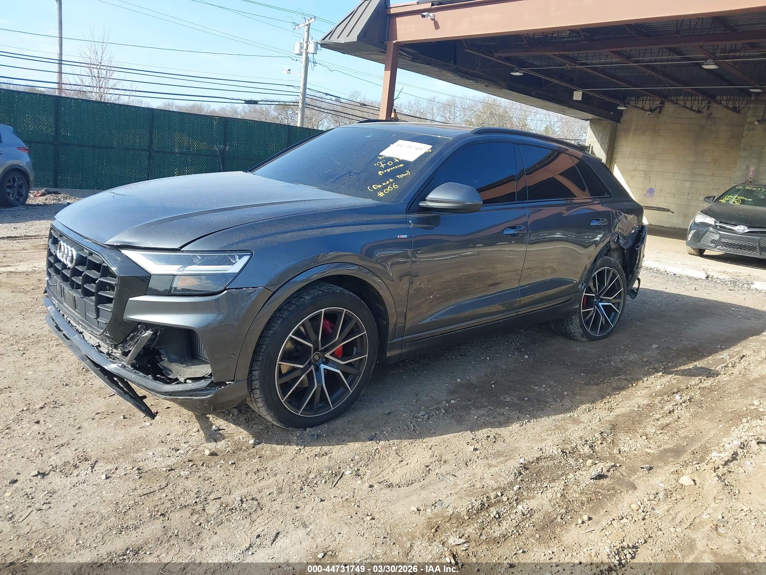 AUDI Q8 image 2