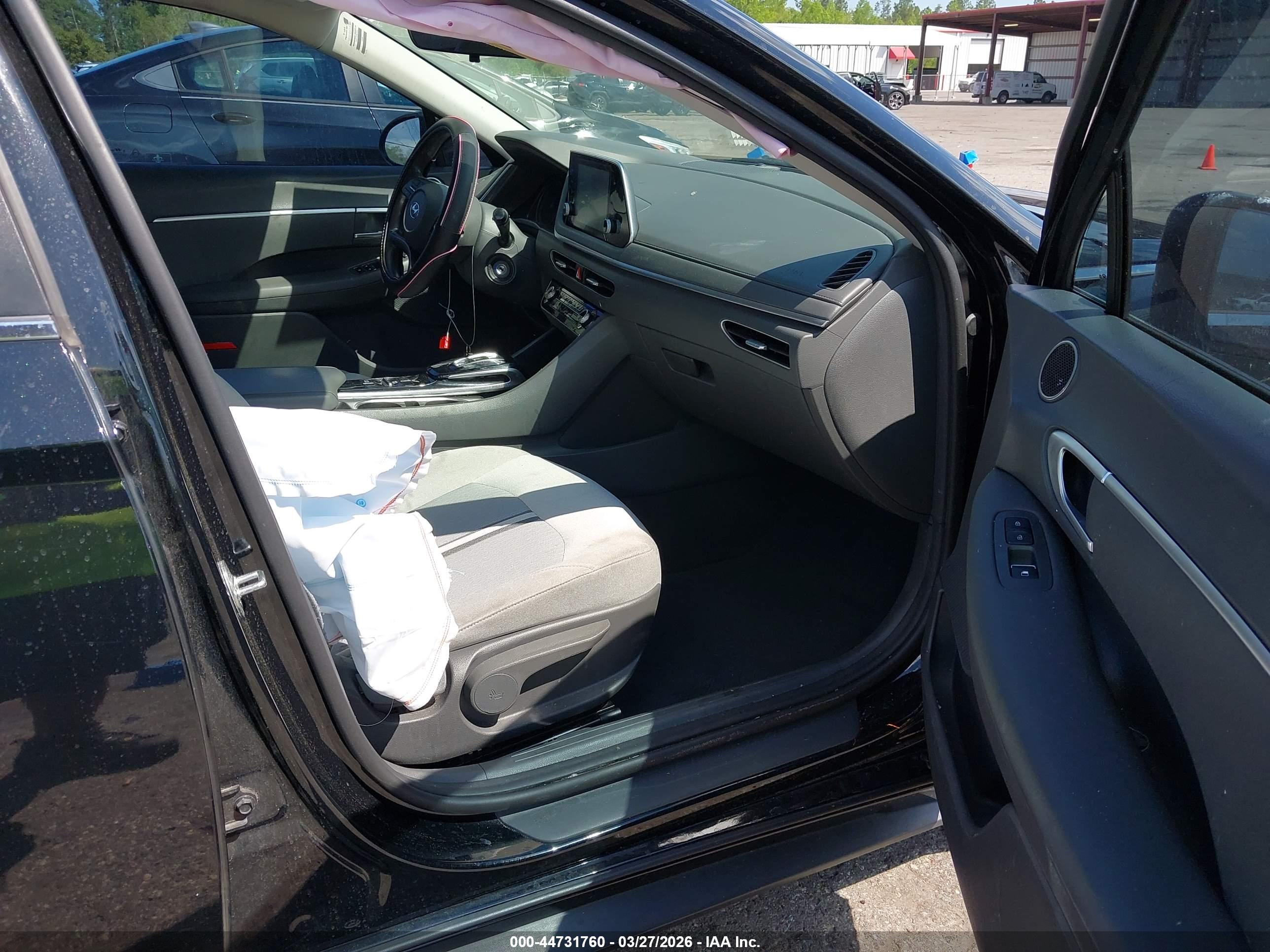 HYUNDAI SONATA image 5