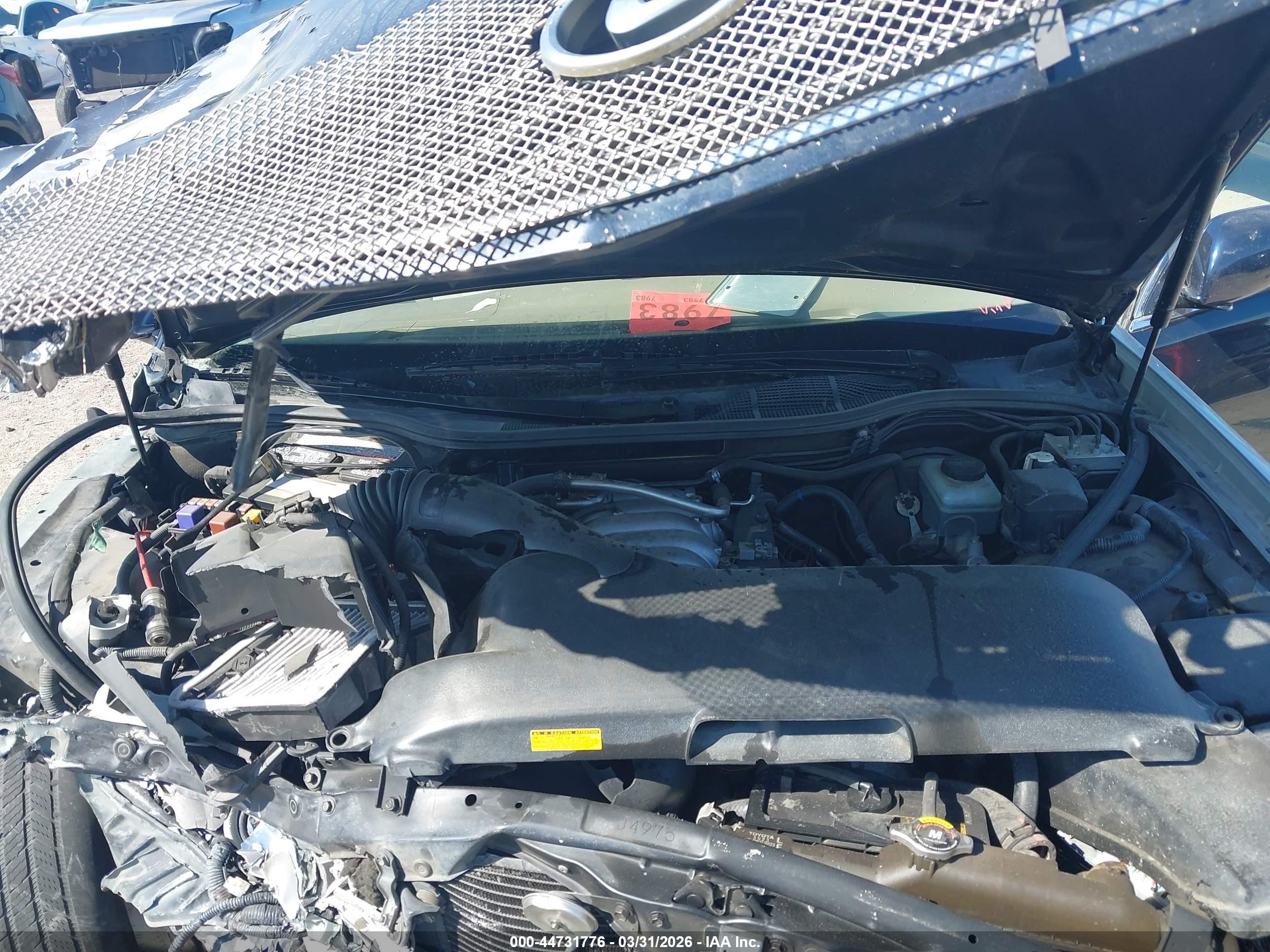 LEXUS LS image 10
