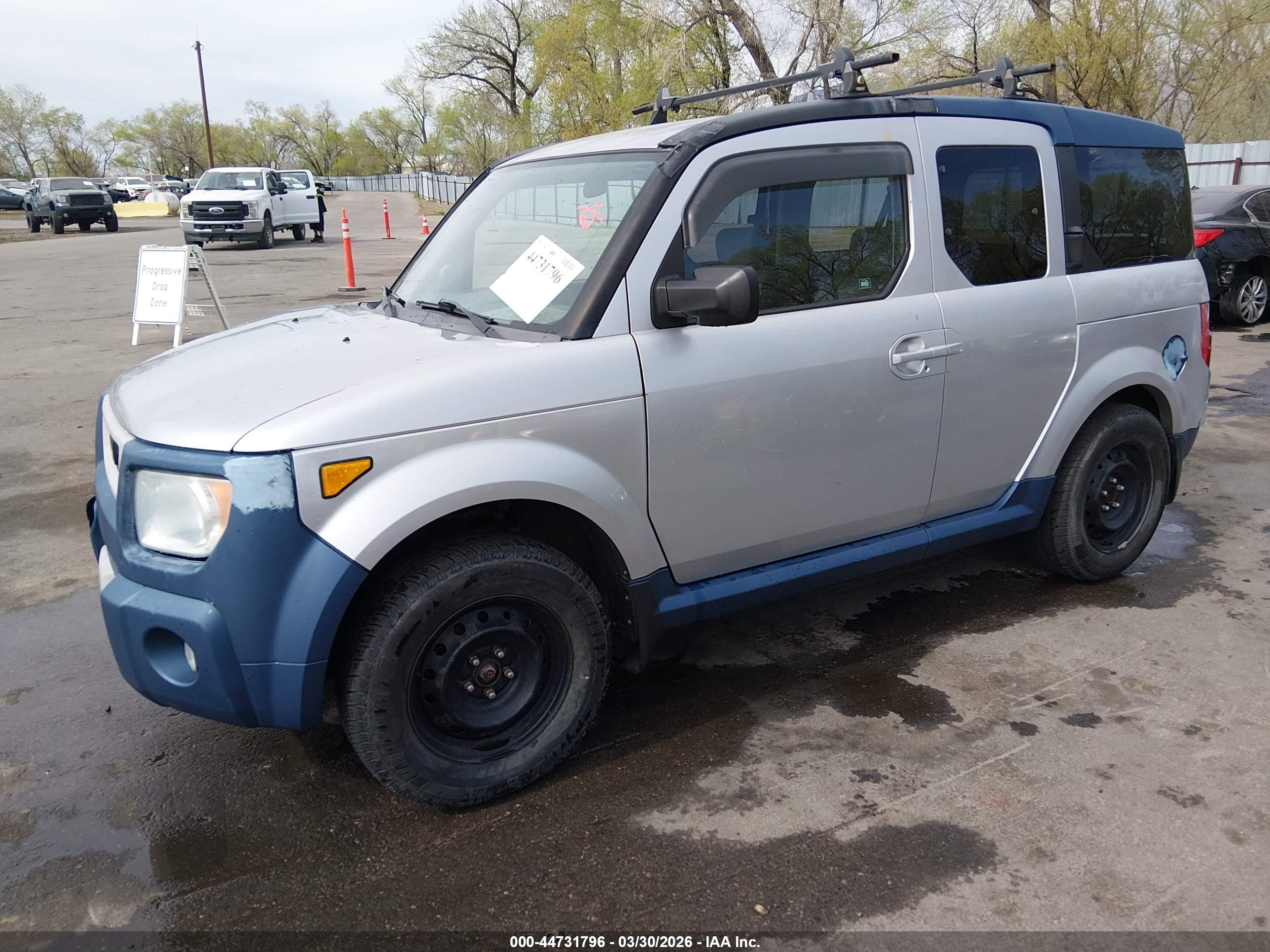HONDA ELEMENT image 2