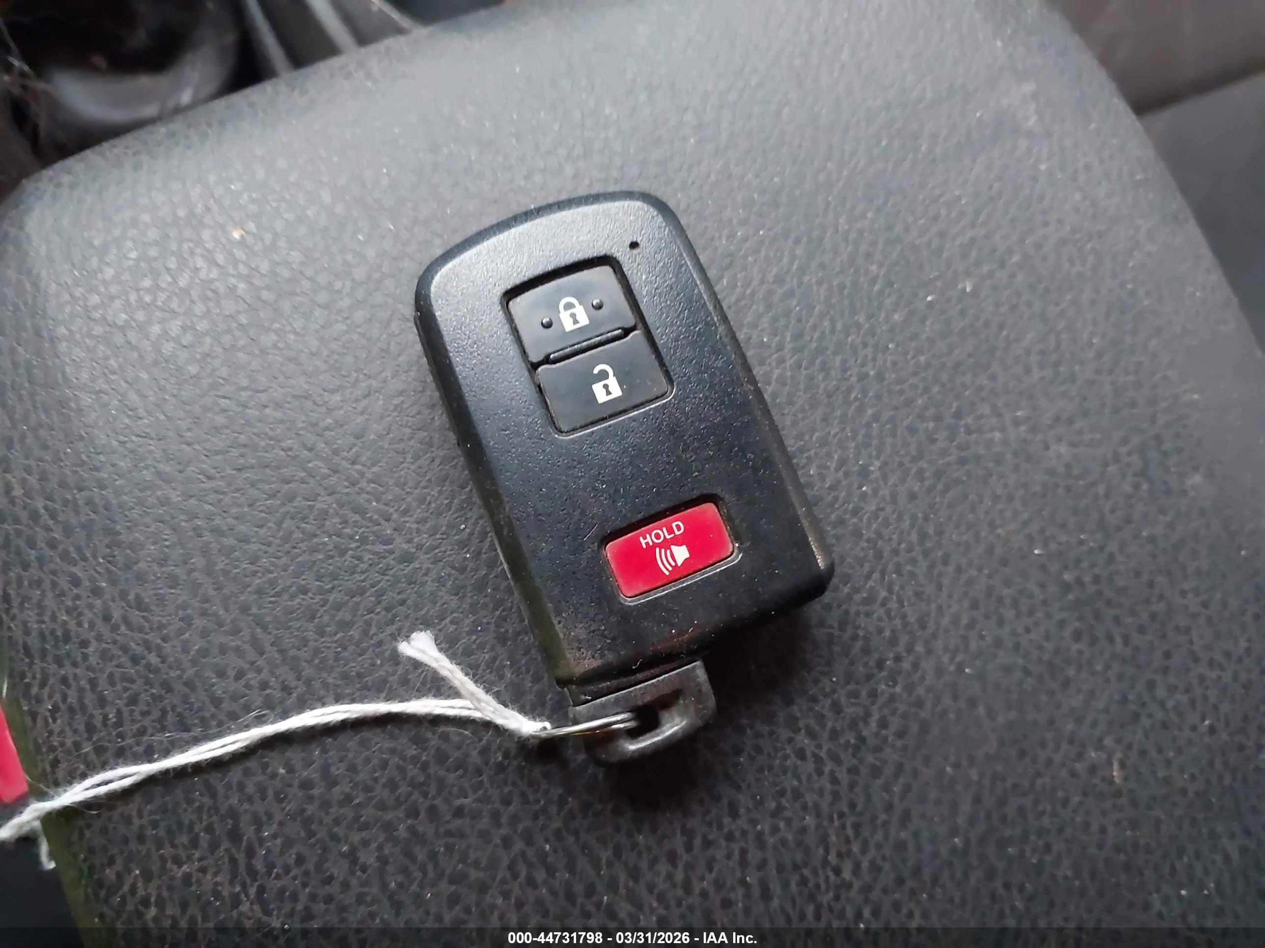 TOYOTA TACOMA image 11