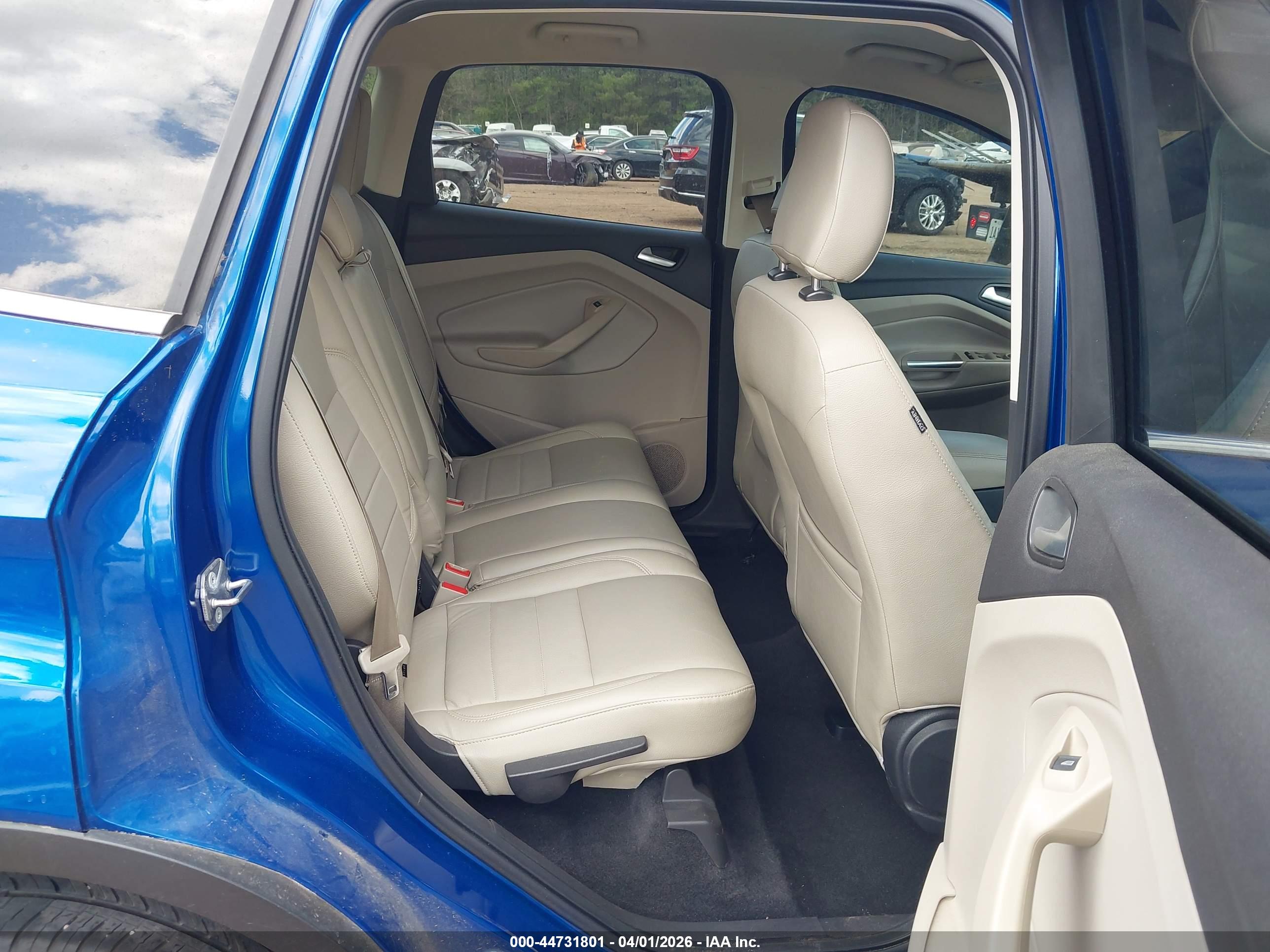 FORD ESCAPE image 8