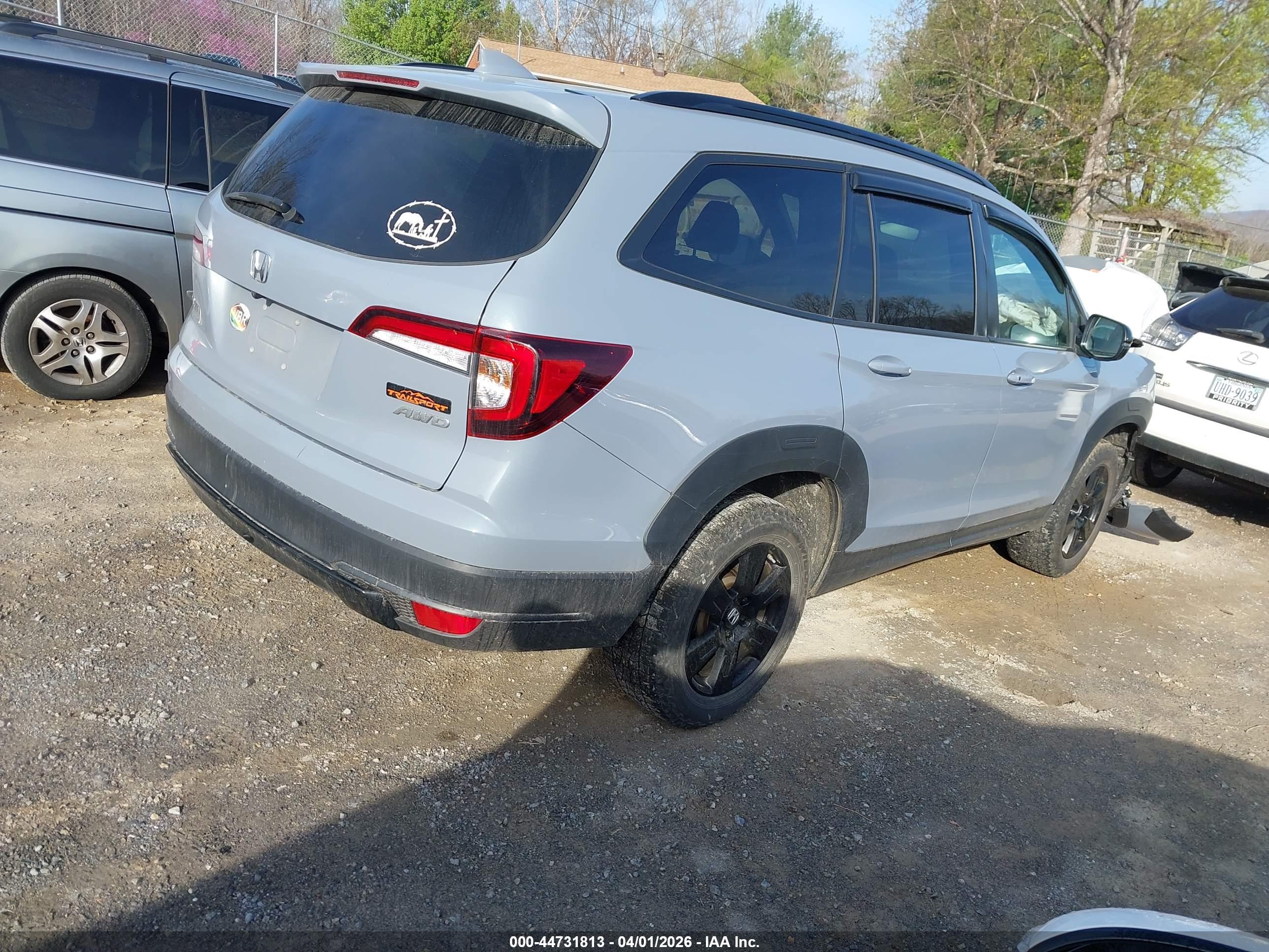 HONDA PILOT image 4