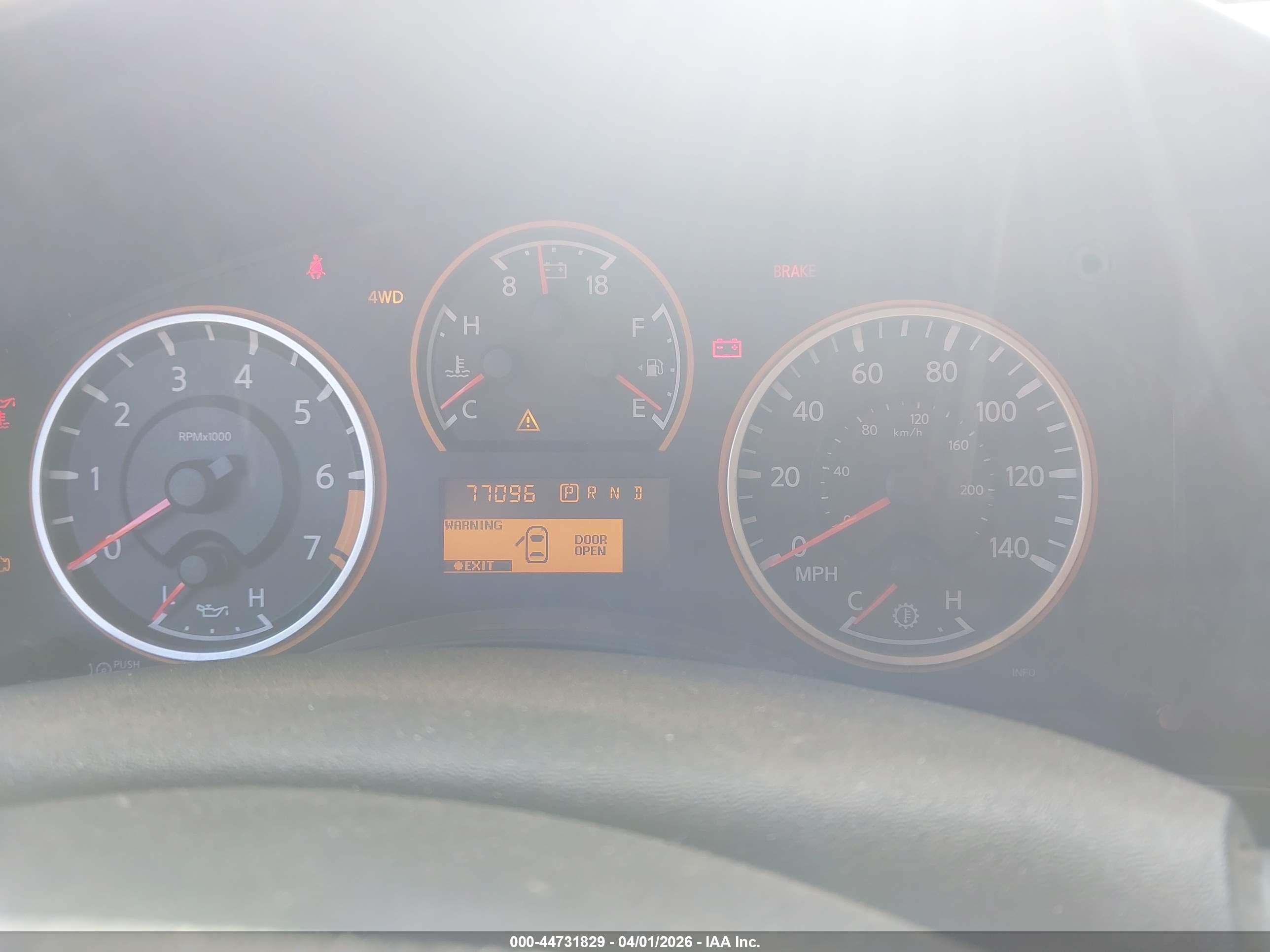 NISSAN TITAN image 7