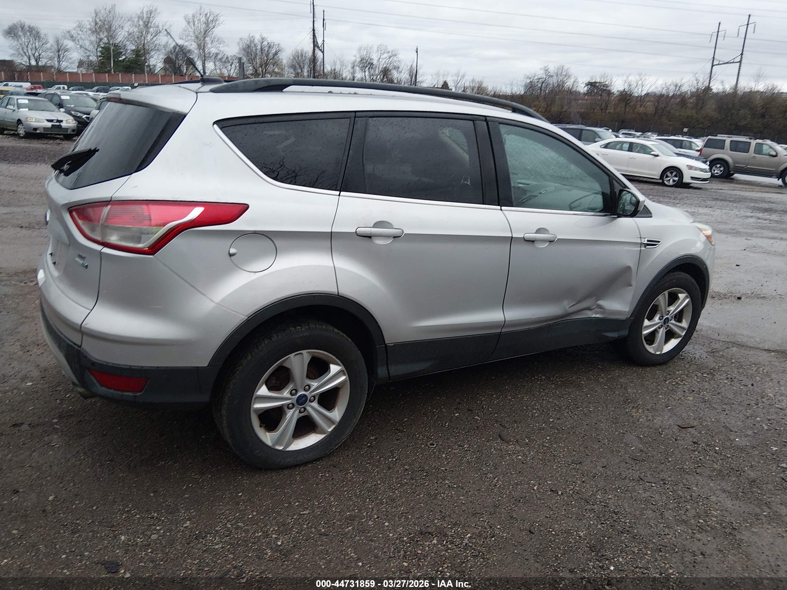 FORD ESCAPE image 4