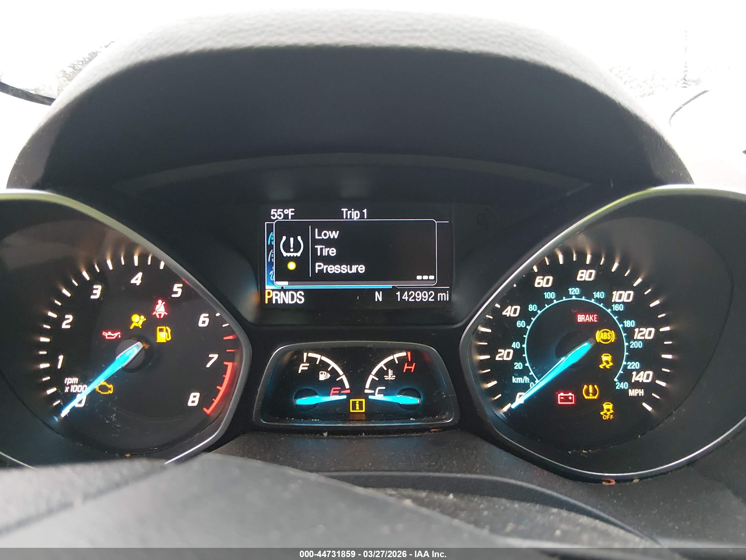 FORD ESCAPE image 7