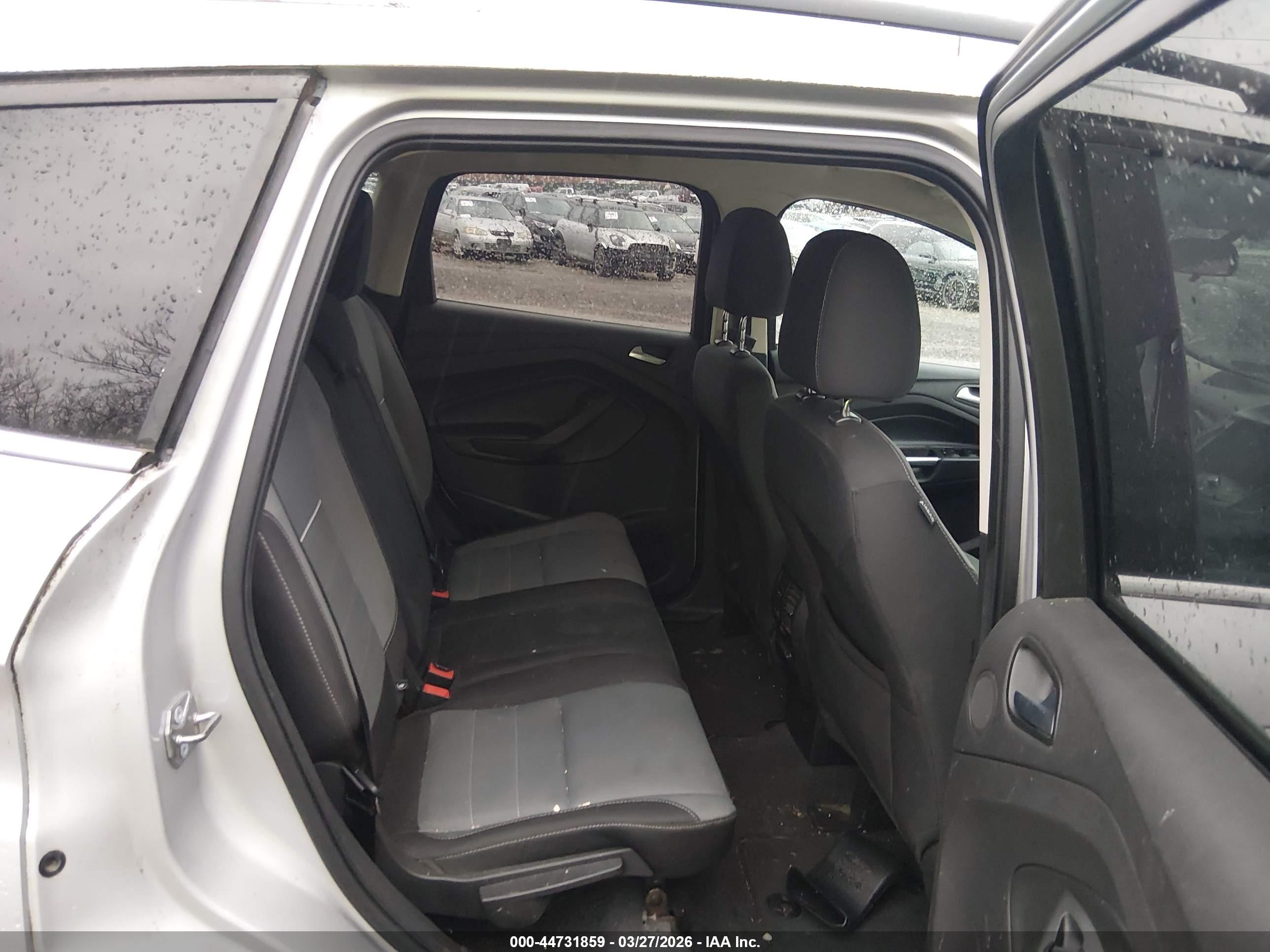 FORD ESCAPE image 8