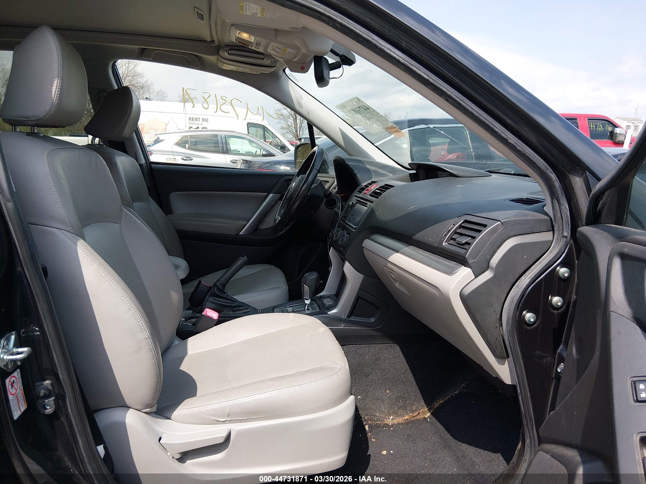 SUBARU FORESTER image 5