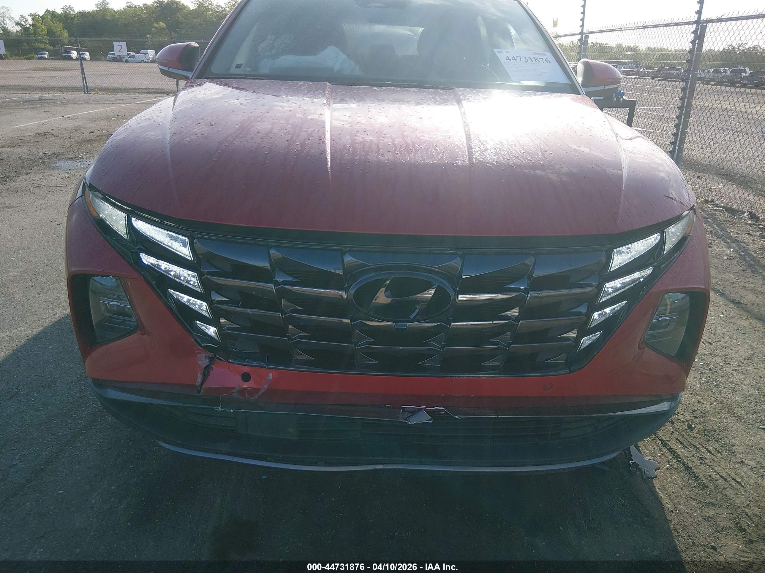 HYUNDAI TUCSON image 6